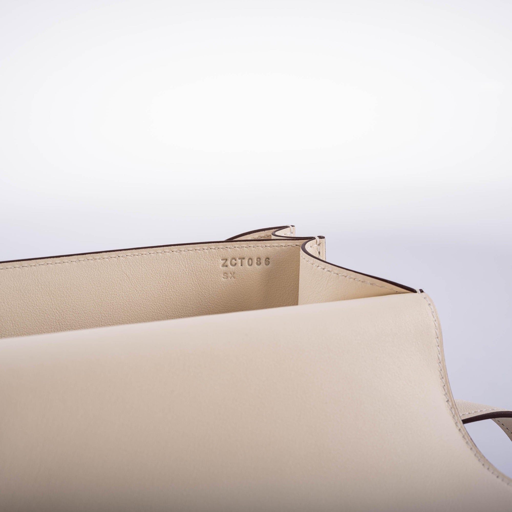 Hermès Constance 18 Nata Swift leather with Rose Gold Hardware