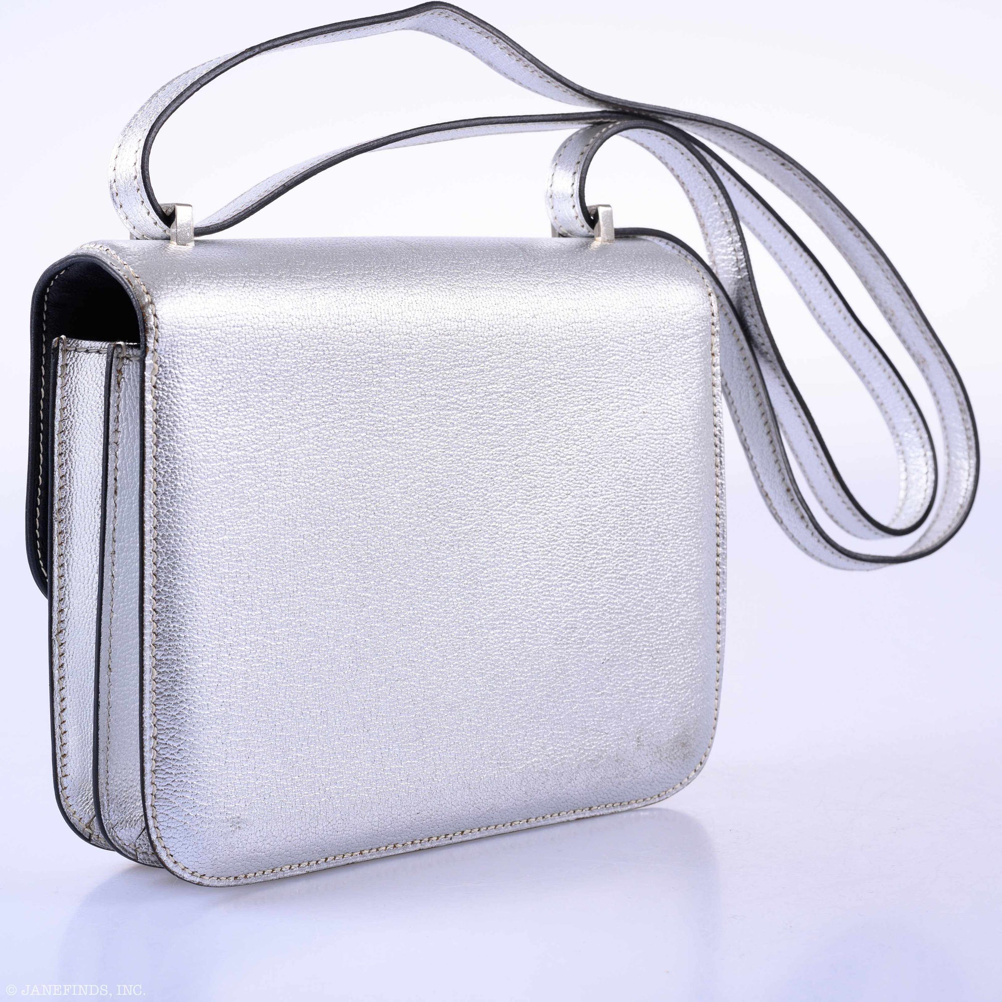 Hermès Constance 18 Silver Metallic Chevre Palladium Hardware