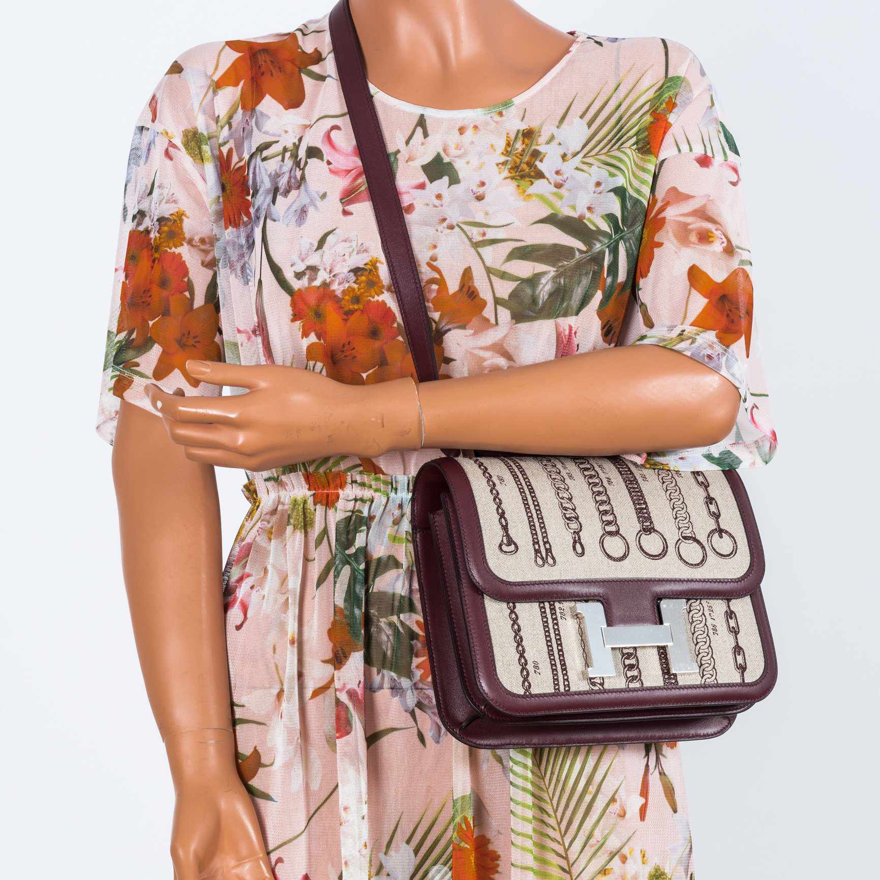Hermès Constance 24 De Camp Déchaînée Toile Ficelle/Bordeaux Palladium Hardware