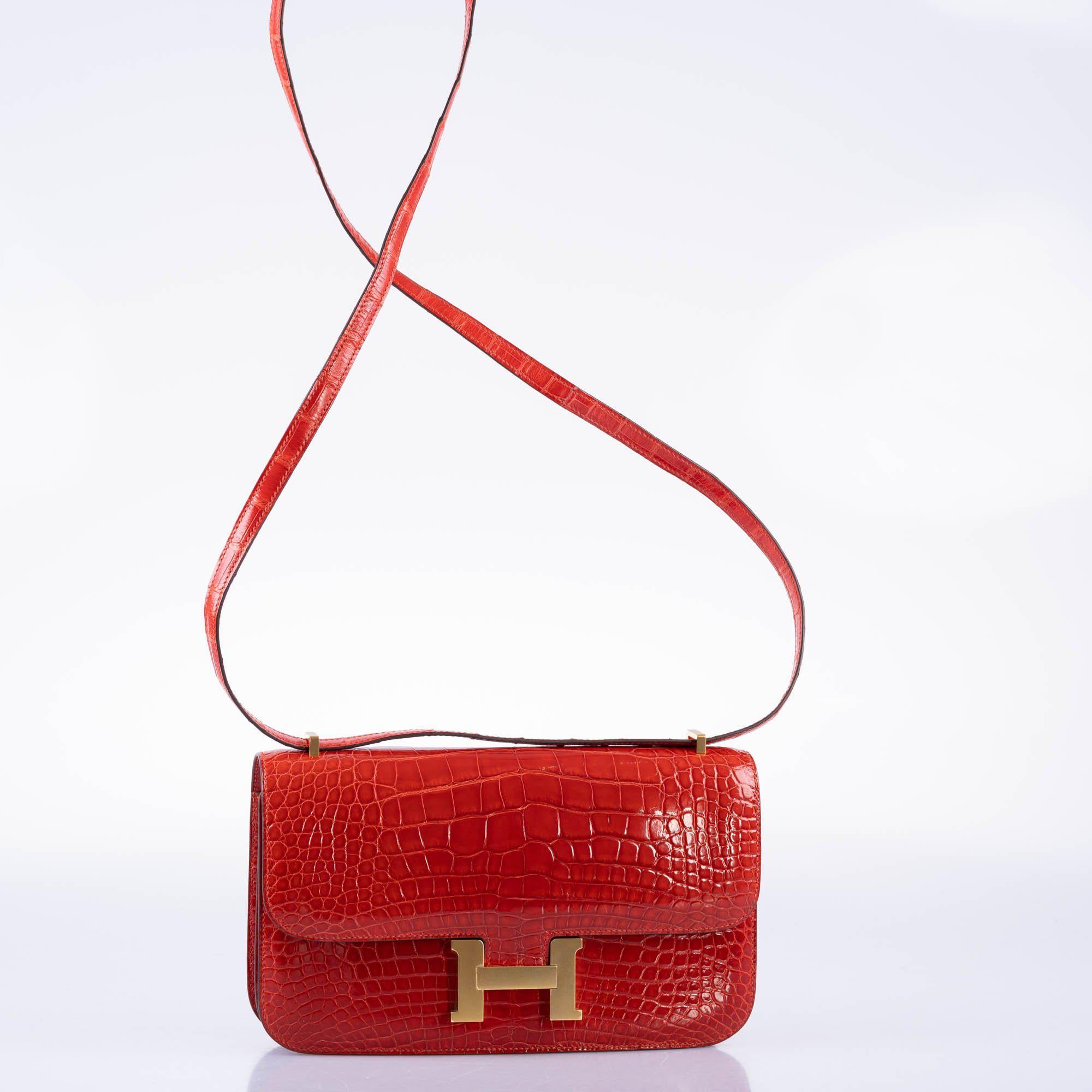 Hermès Constance Elan 25 Rouge de Coeur Shiny Alligator Gold Hardware