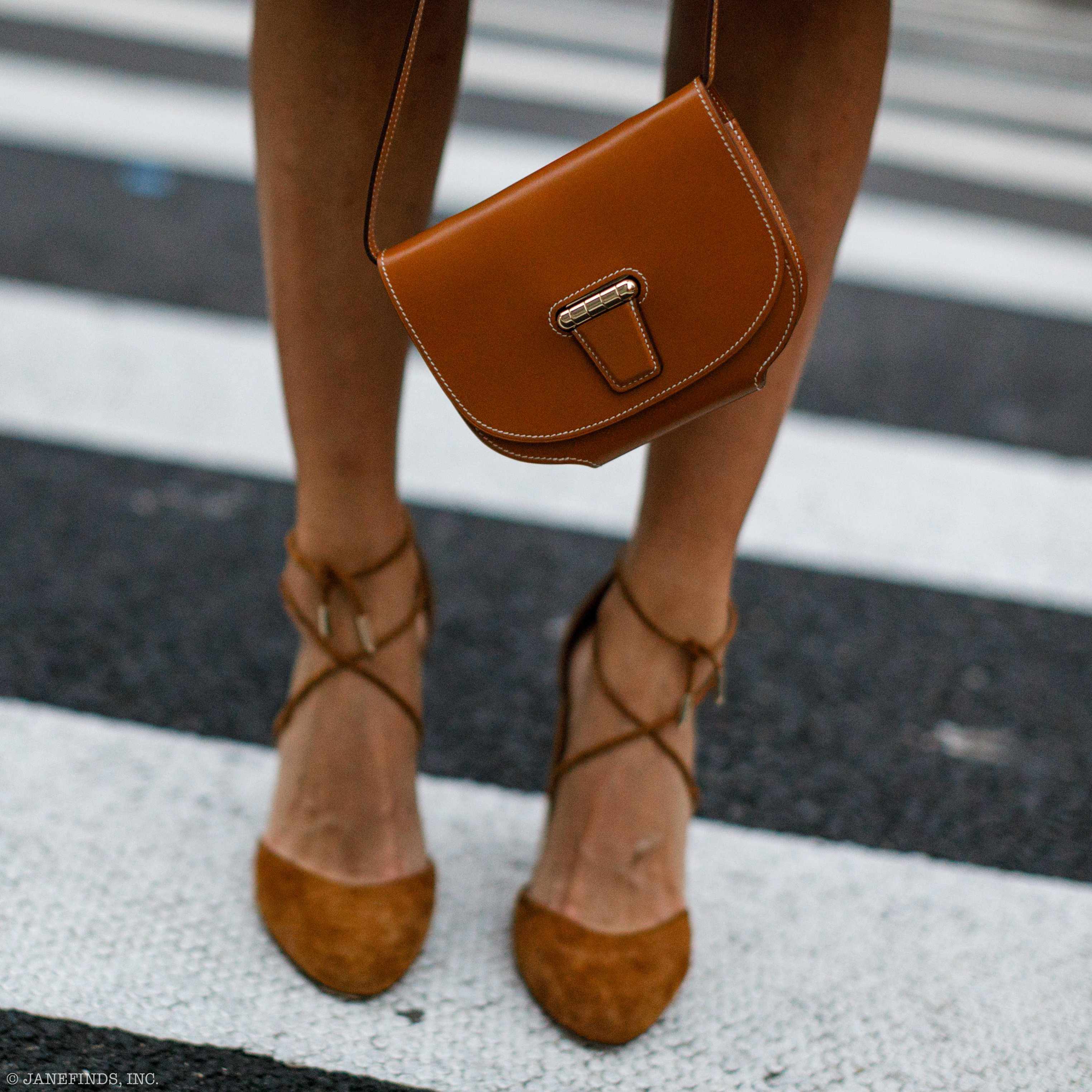 Hermès Convoyeur Brown Swift Mini Wallet & Cross Body Bag Gold Hardware