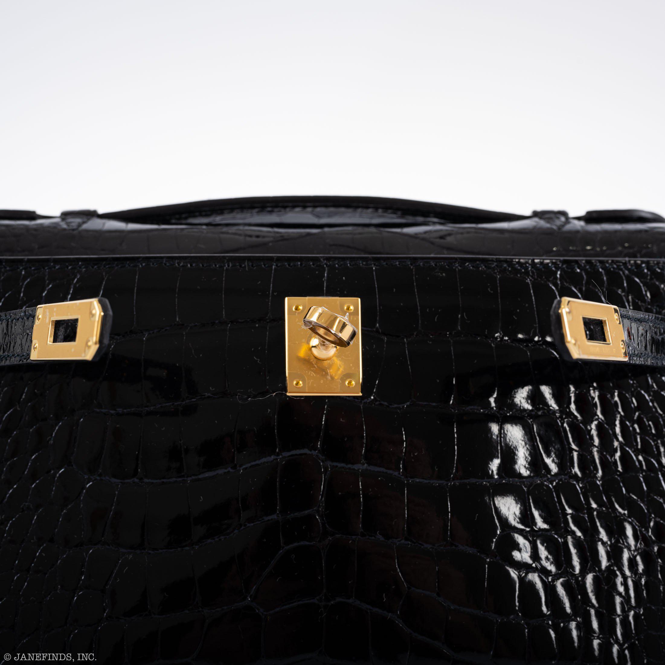 Hermès JPG Kelly Pochette Black Alligator with Gold Hardware