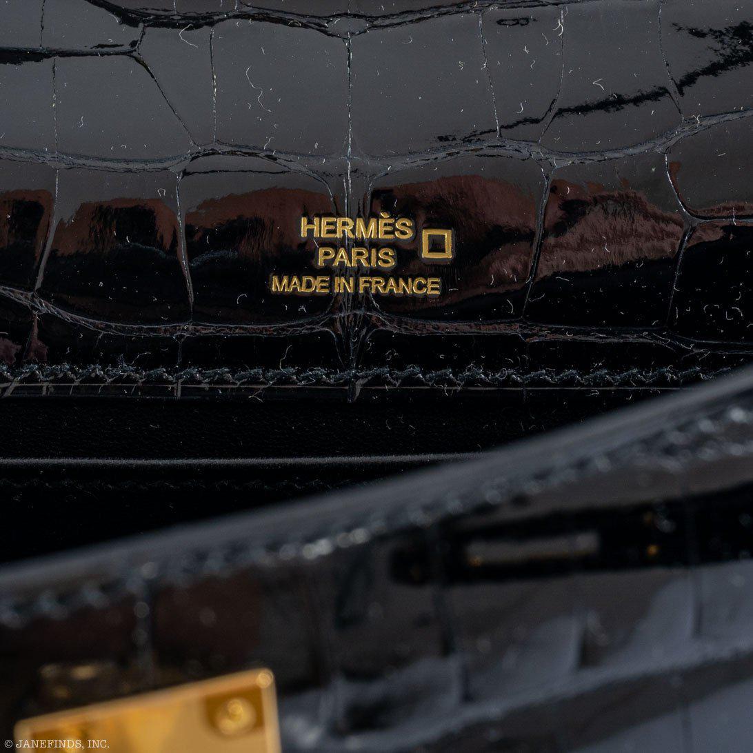 Hermès JPG Kelly Pochette Black Alligator with Gold Hardware