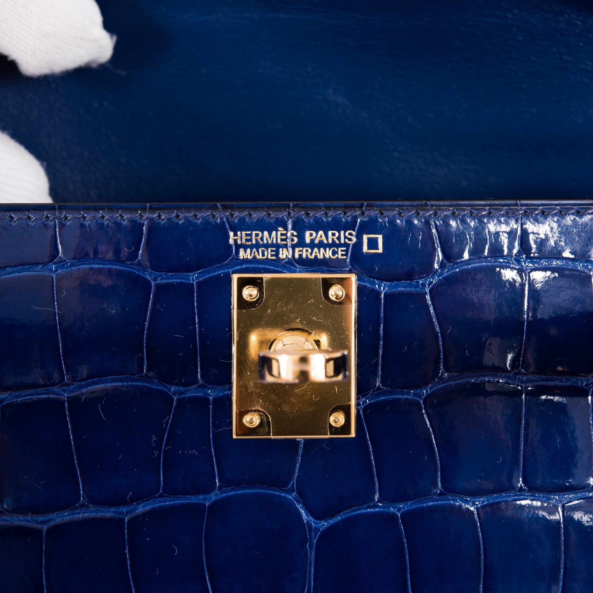Hermès Kelly 20 Bleu Saphir Crocodile Gold Hardware