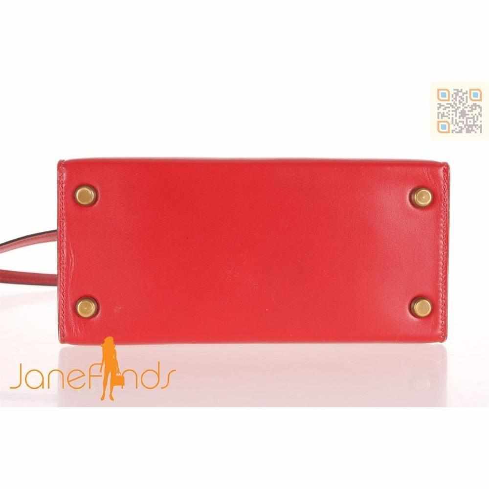 Hermès Kelly 20 Chamonix Leather Red Rouge VIF Gold Hardware