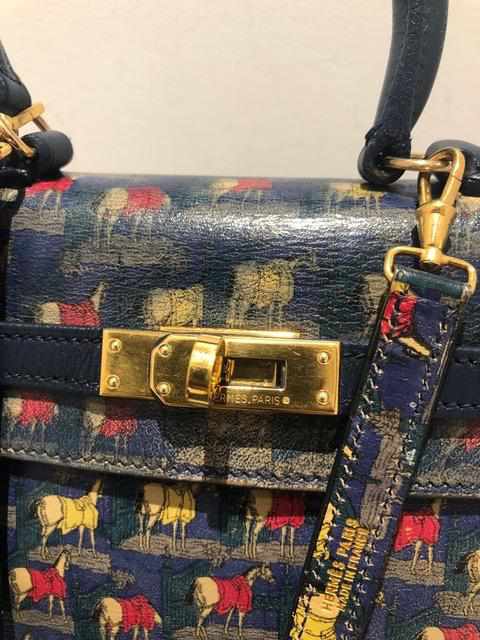 Hermès Kelly 20 in Horse Print with Gold hardware, image 3 of 3