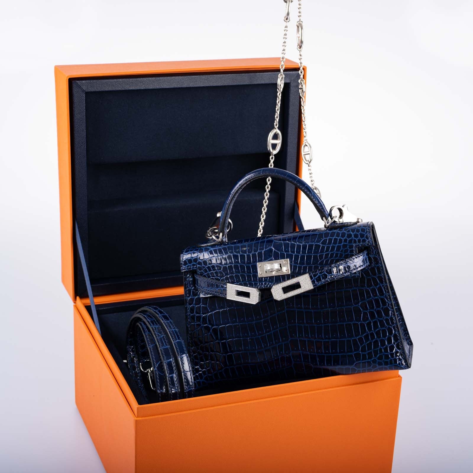 Hermès Kelly 20 Mini II Sellier Blue Sapphire Porosus Crocodile White Gold Hardware with Diamonds