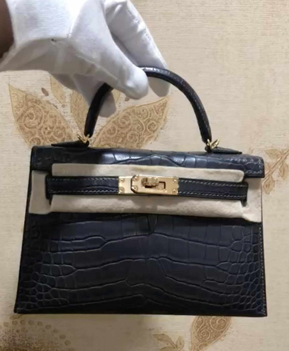 Hermès Kelly 20 Mini II Sellier Graphite Matte Alligator Gold Hardware