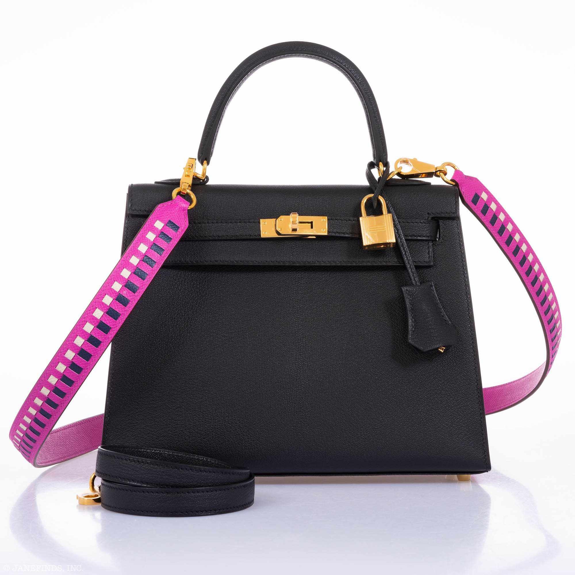 Hermès Kelly 25 Black Chevre (Goat) Gold Hardware