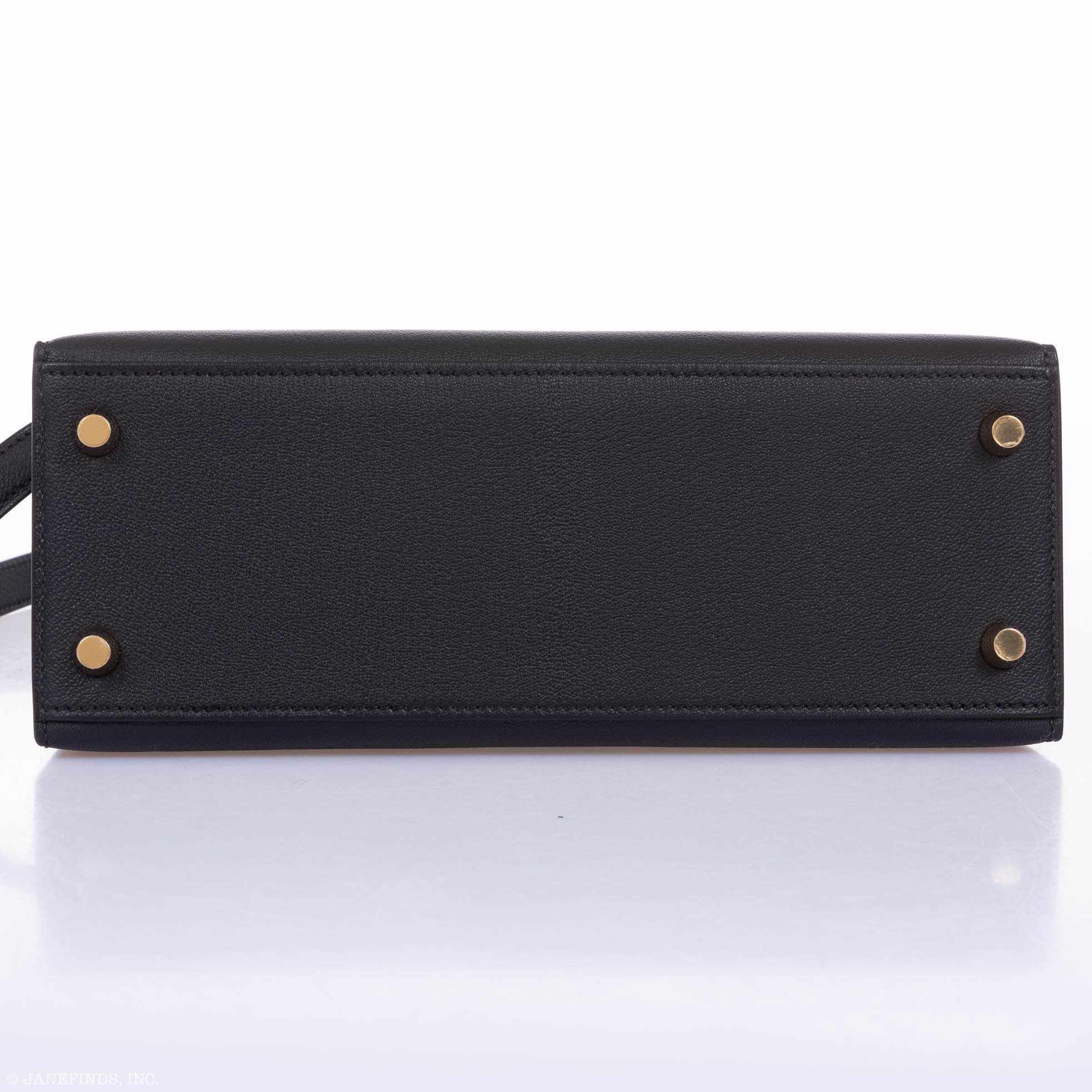 Hermès Kelly 25 Black Chevre (Goat) Gold Hardware