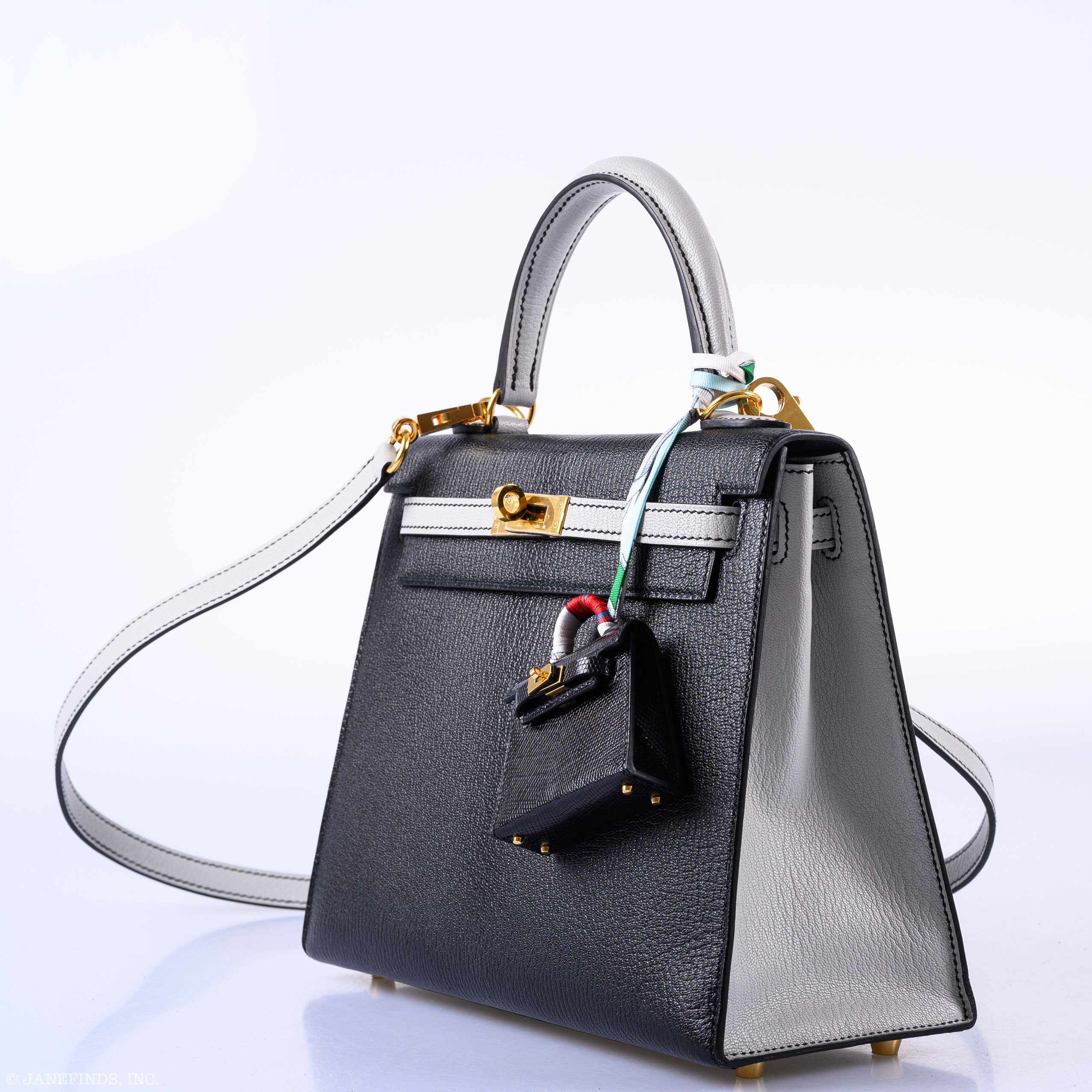 Hermès Kelly 25 HSS Sellier Black & Gris Perle Chevre Gold Hardware