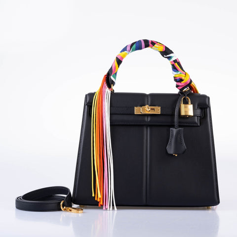 Hermès Kelly 25 Padded Sellier Black Barenia and Swift Leather Gold Hardware