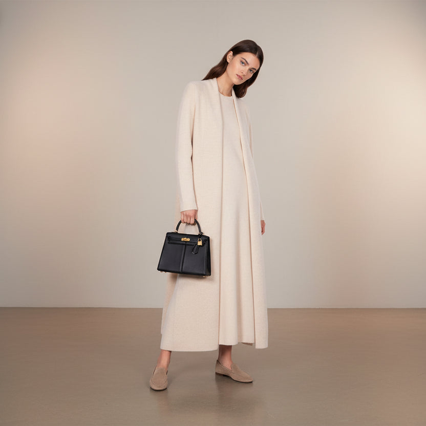 Hermès Kelly 25 Padded Sellier Black Barenia and Swift Leather Gold Hardware
