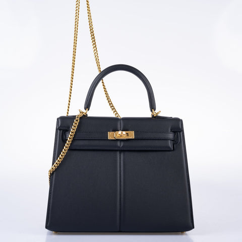 Hermès Kelly 25 Padded Sellier Black Barenia and Swift Leather Gold Hardware