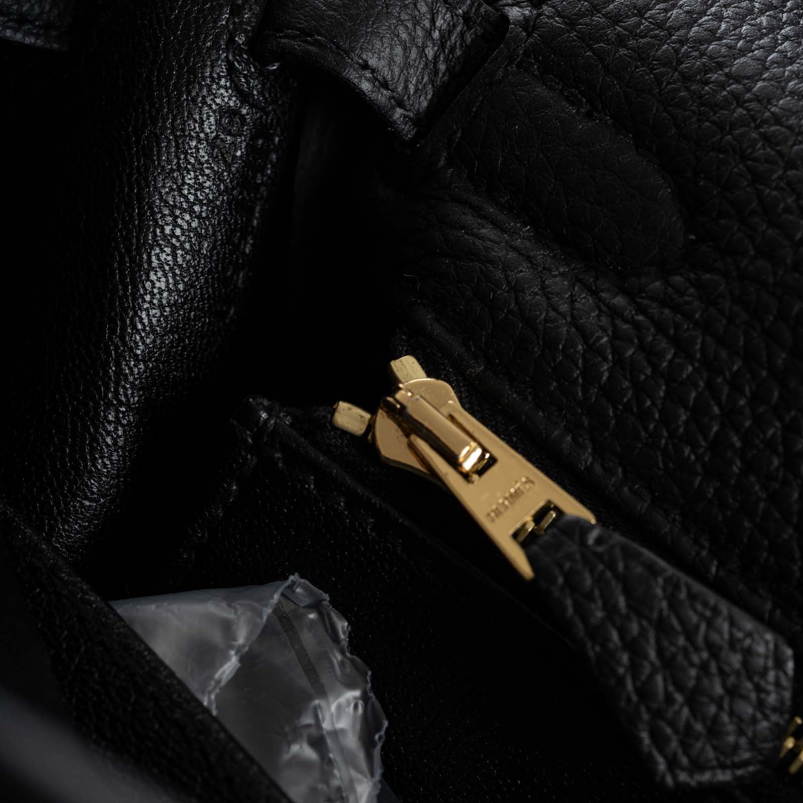 Hermès Kelly 25 Retourne Black Togo Gold Hardware