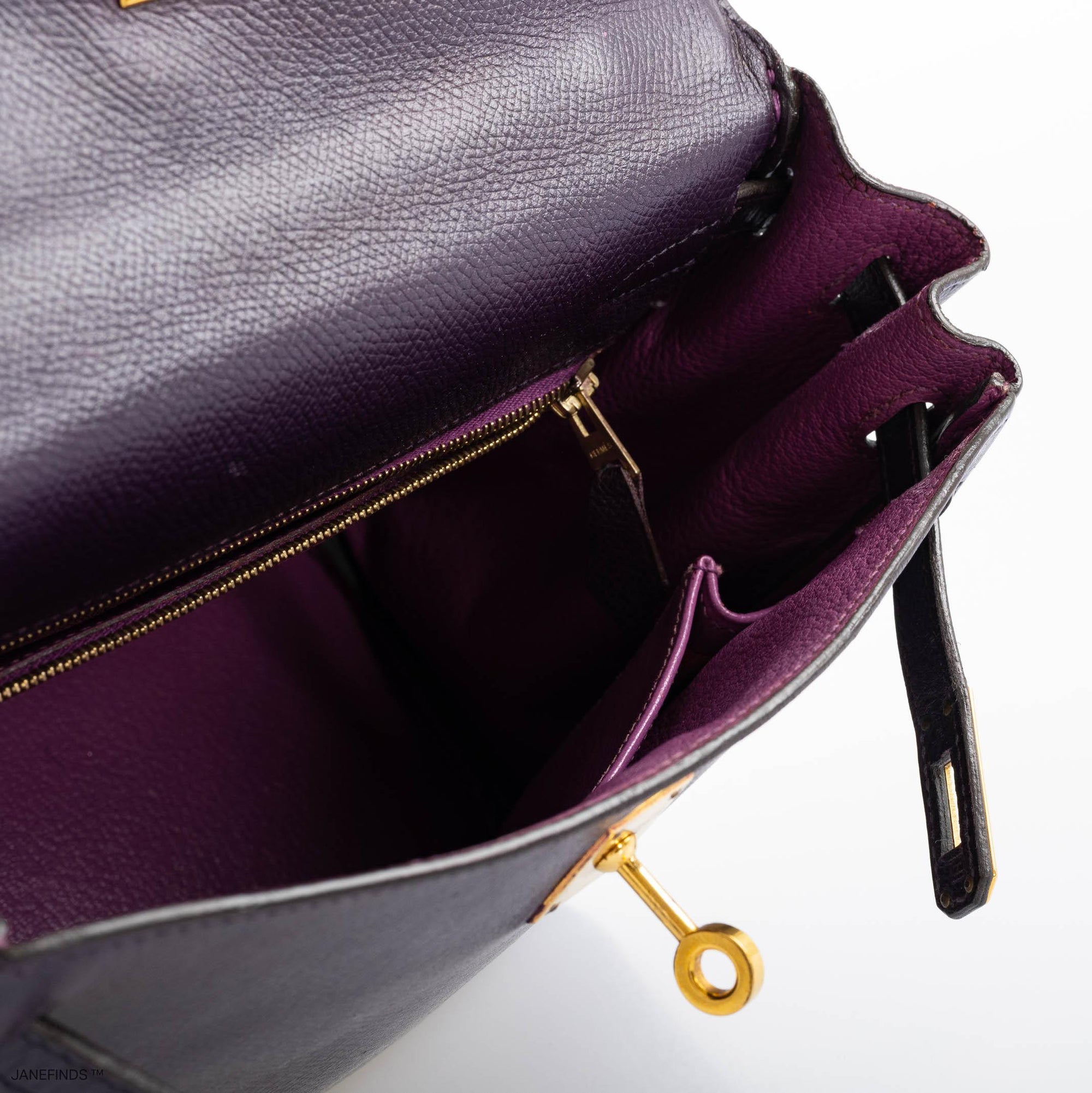 Hermès Kelly 25 Retourne Raisin & Cyclamen Epsom with Gold Hardware