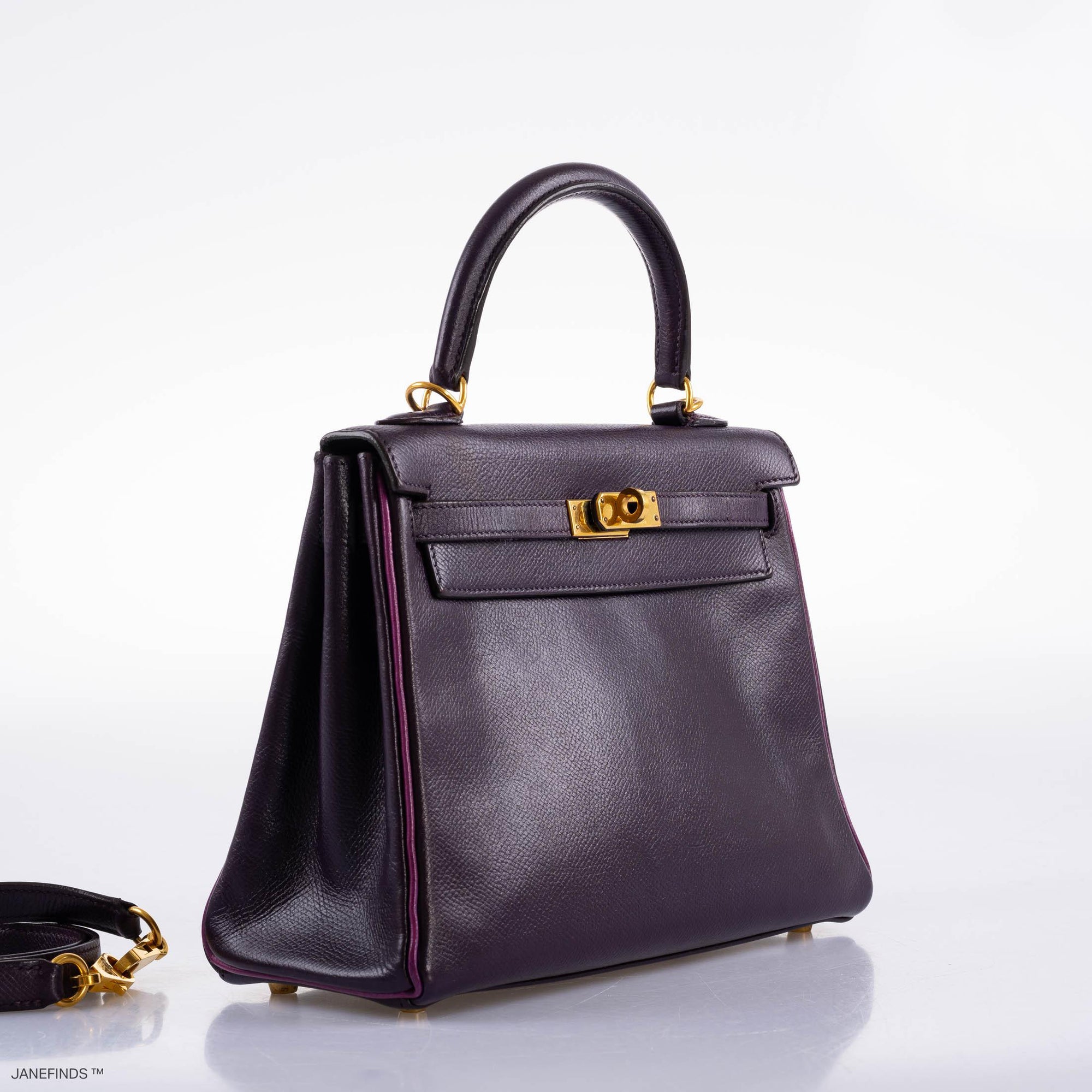 Hermès Kelly 25 Retourne Raisin & Cyclamen Epsom with Gold Hardware