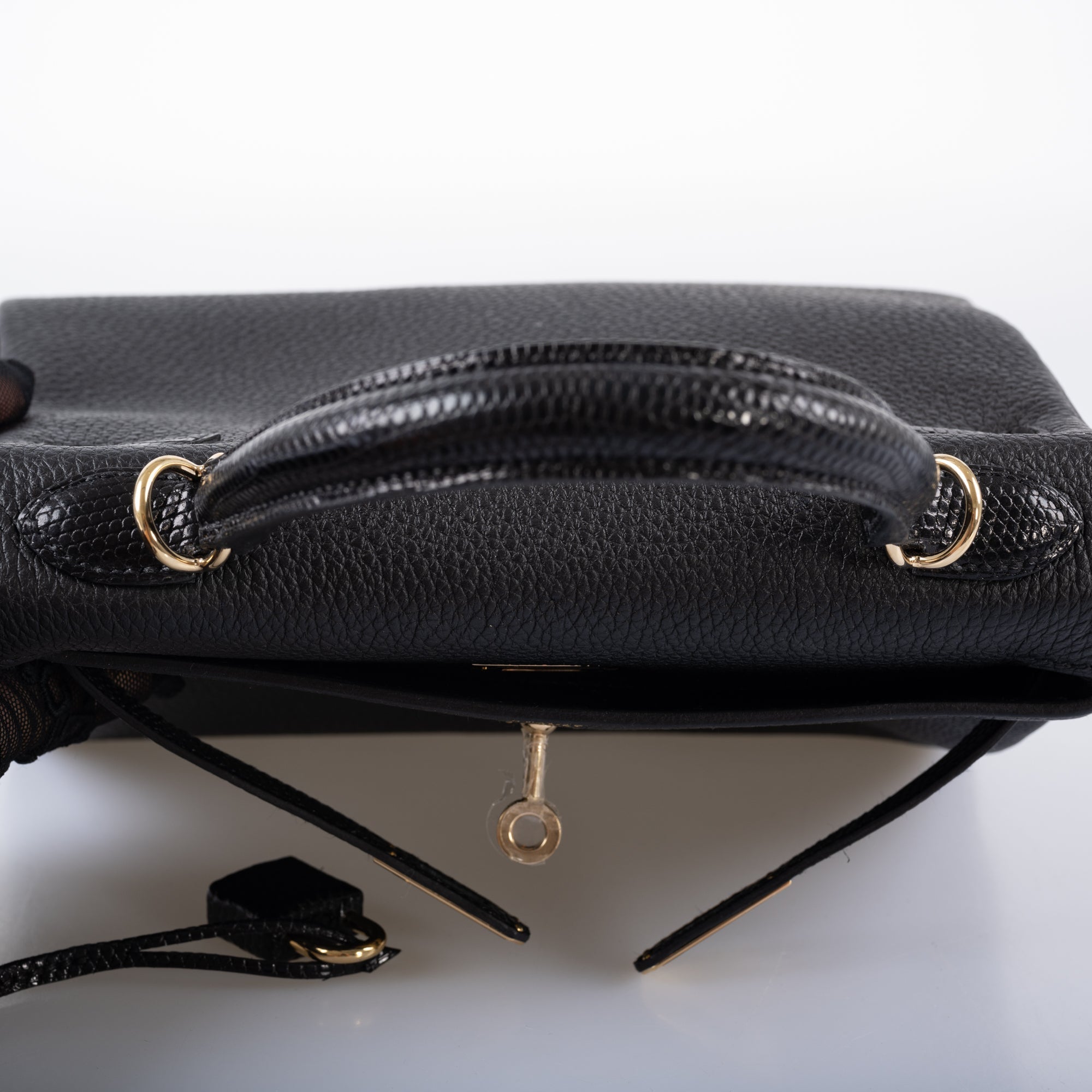 Hermès Kelly 25 Retourne Touch Black Lizard & Togo with Gold Hardware