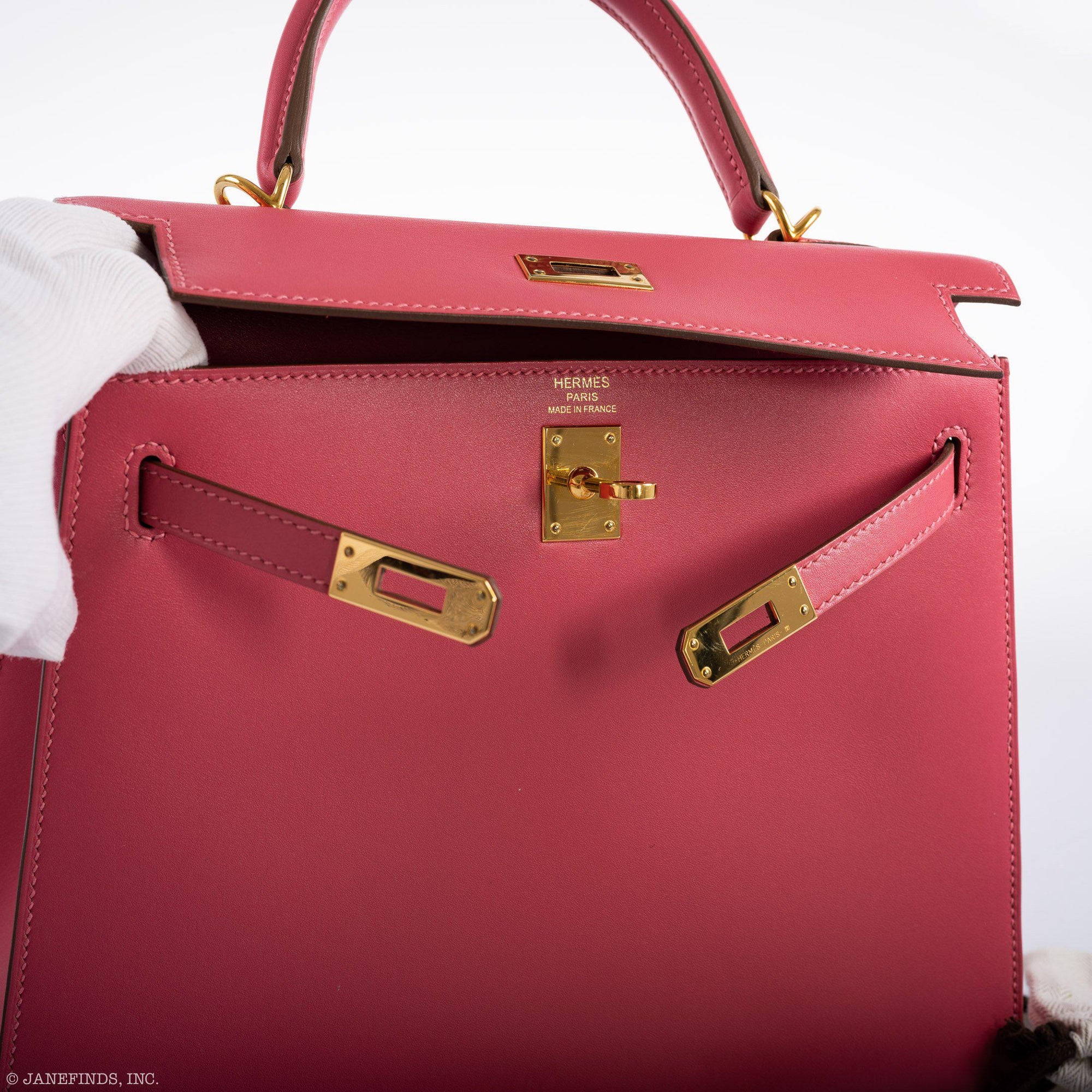 Hermès Kelly 25 Sellier Rose Lipstick Tadelakt leather Gold Hardware