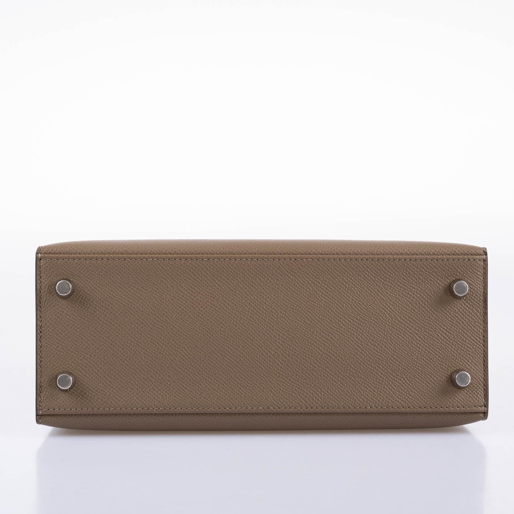 Hermès Kelly 25 Sellier Tri-Color Etoupe, Alezan & Biscuit Epsom Palladium Hardware