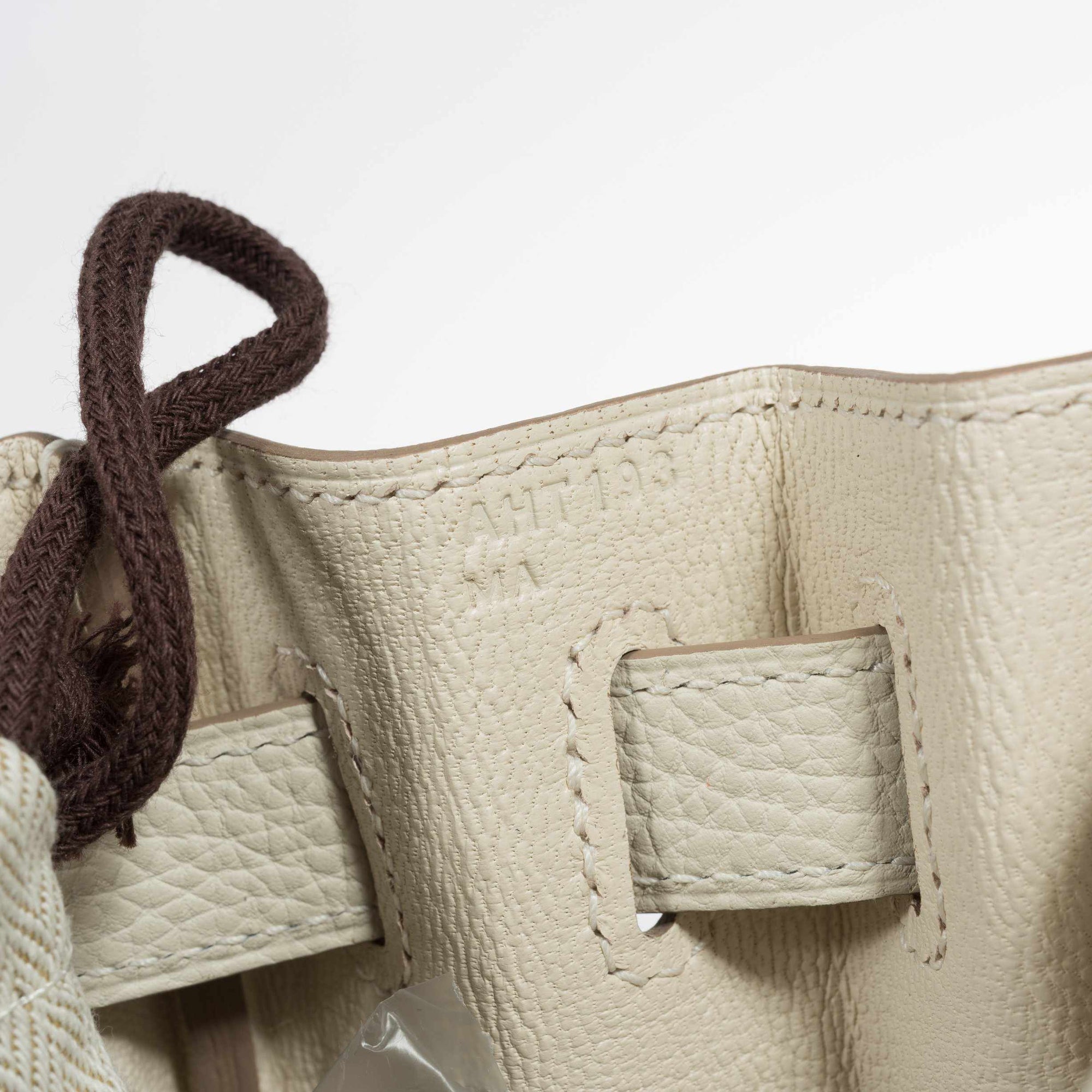 Hermès Kelly 28 Au Galop Craie Togo Palladium Hardware