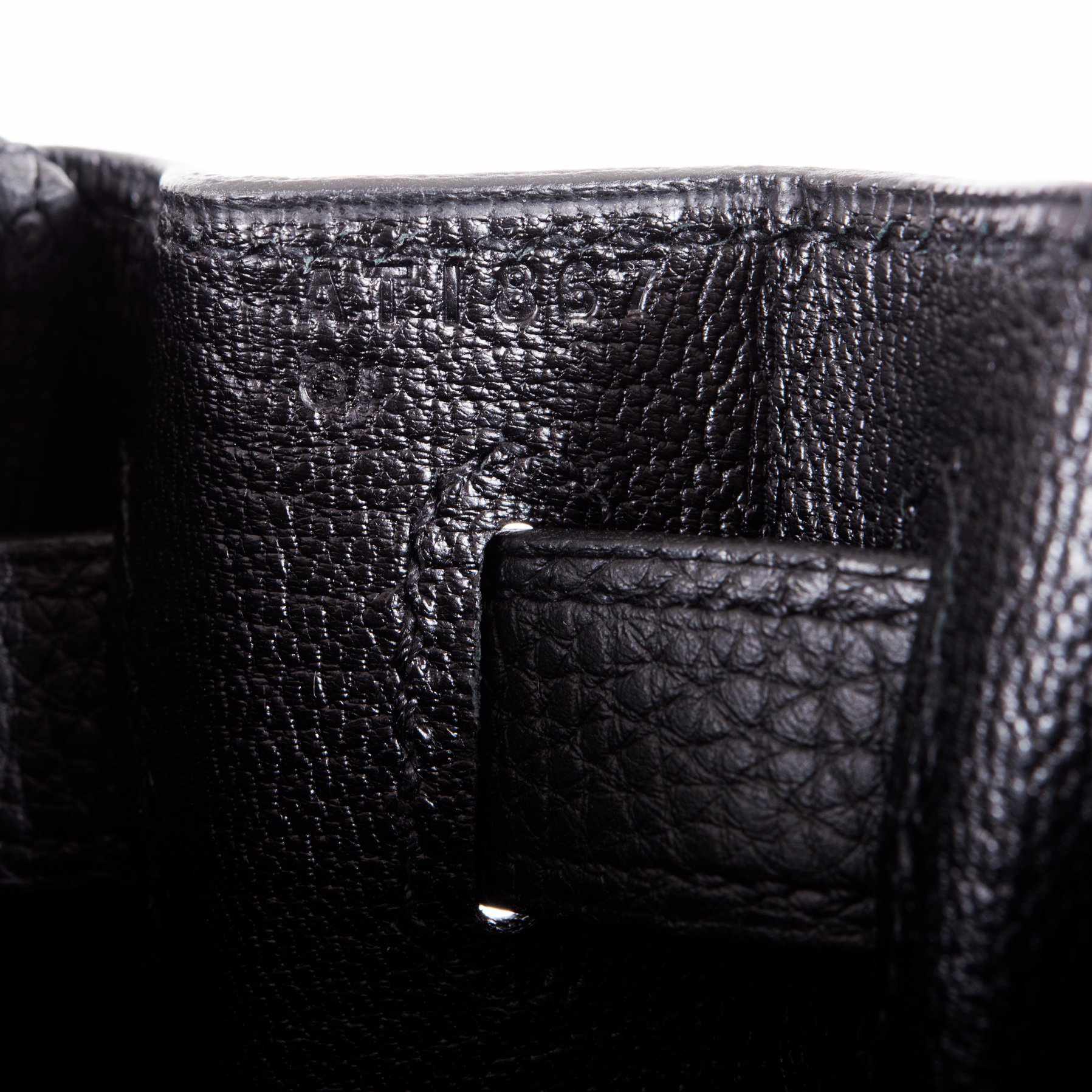 Hermès Kelly 28 Black Togo Gold Hardware
