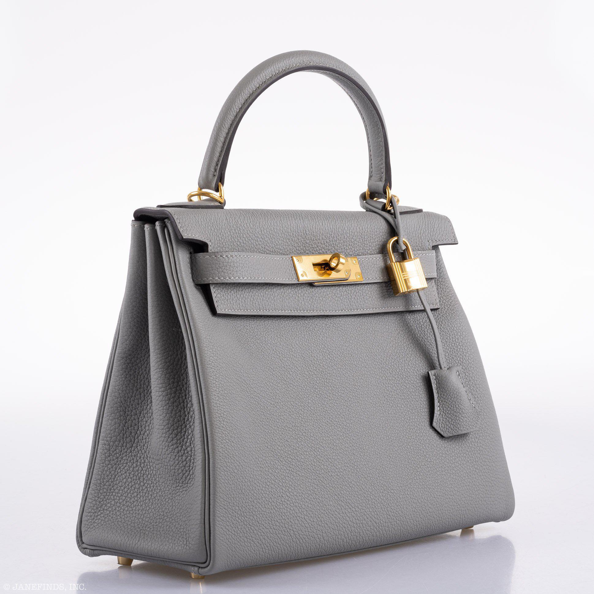 Hermès Kelly 28 HSS Retourne Gris Mouette Togo & Black Interior Gold Palladium Hardware - 2016, X