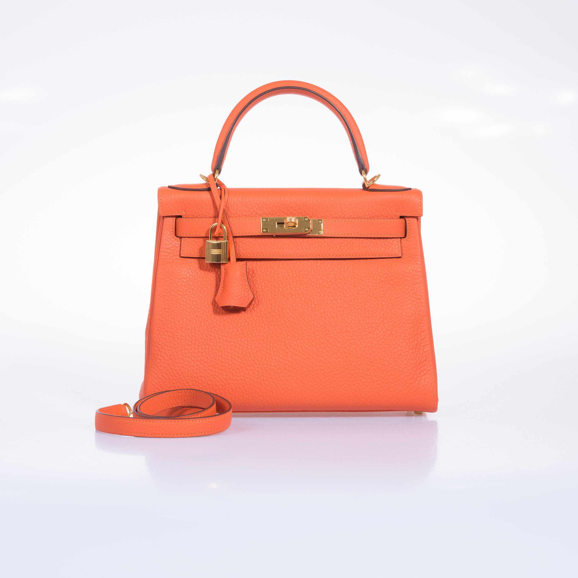 Hermès Kelly 28 Orange Togo Gold Hardware