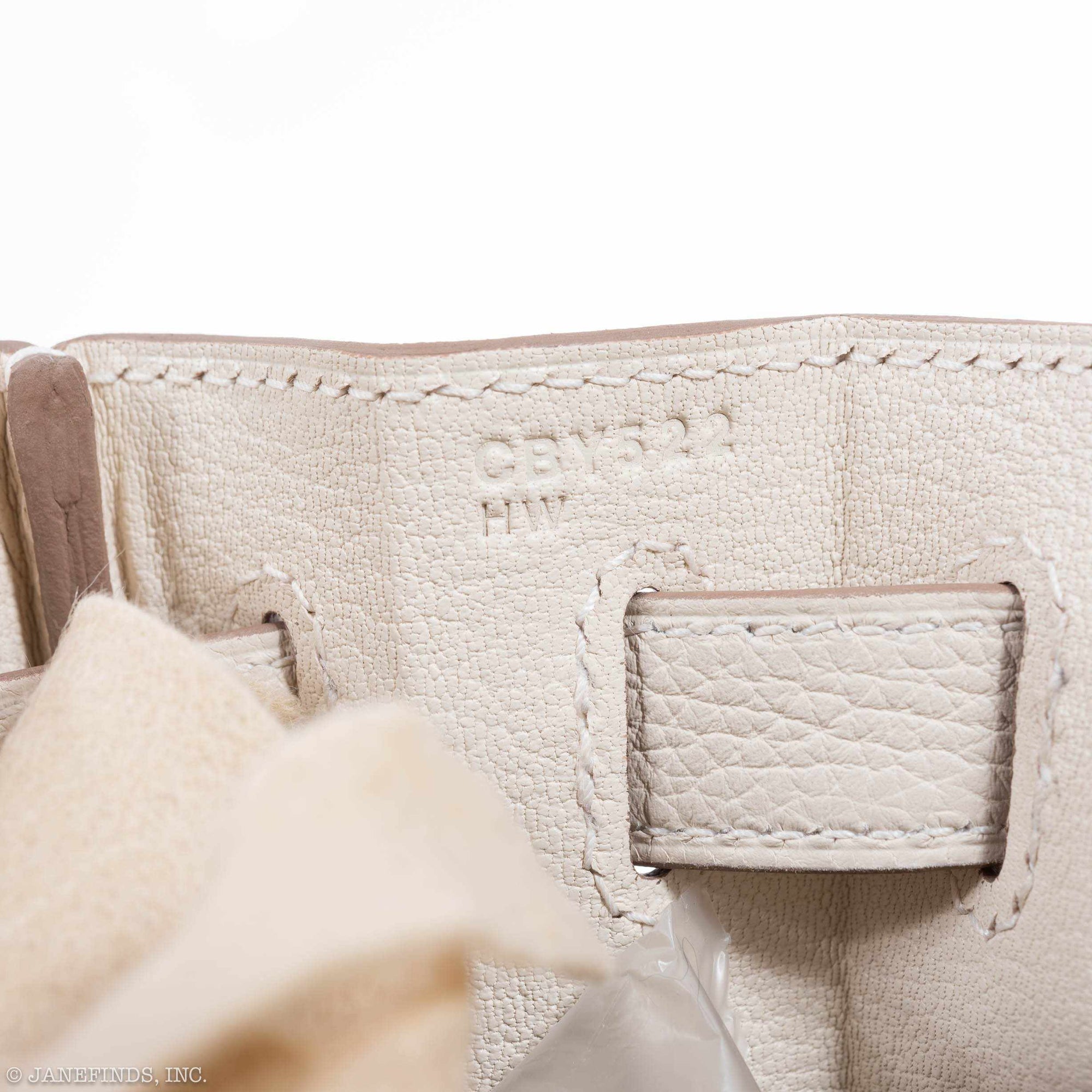 Hermès Kelly 28 Retourne Craie Togo Gold Hardware
