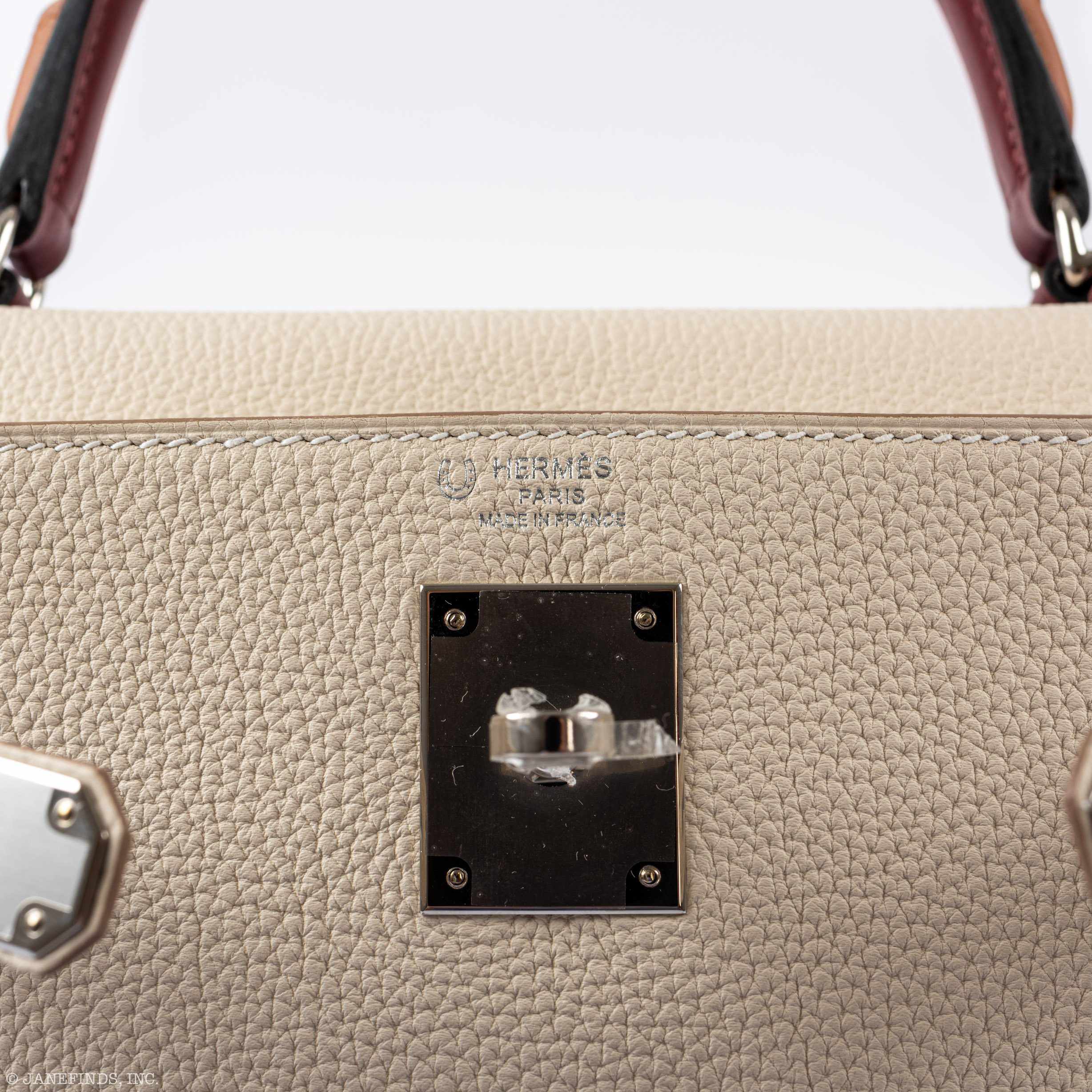 Hermès Kelly 28 Retourné HSS Au Galop Craie Togo Palladium Hardware