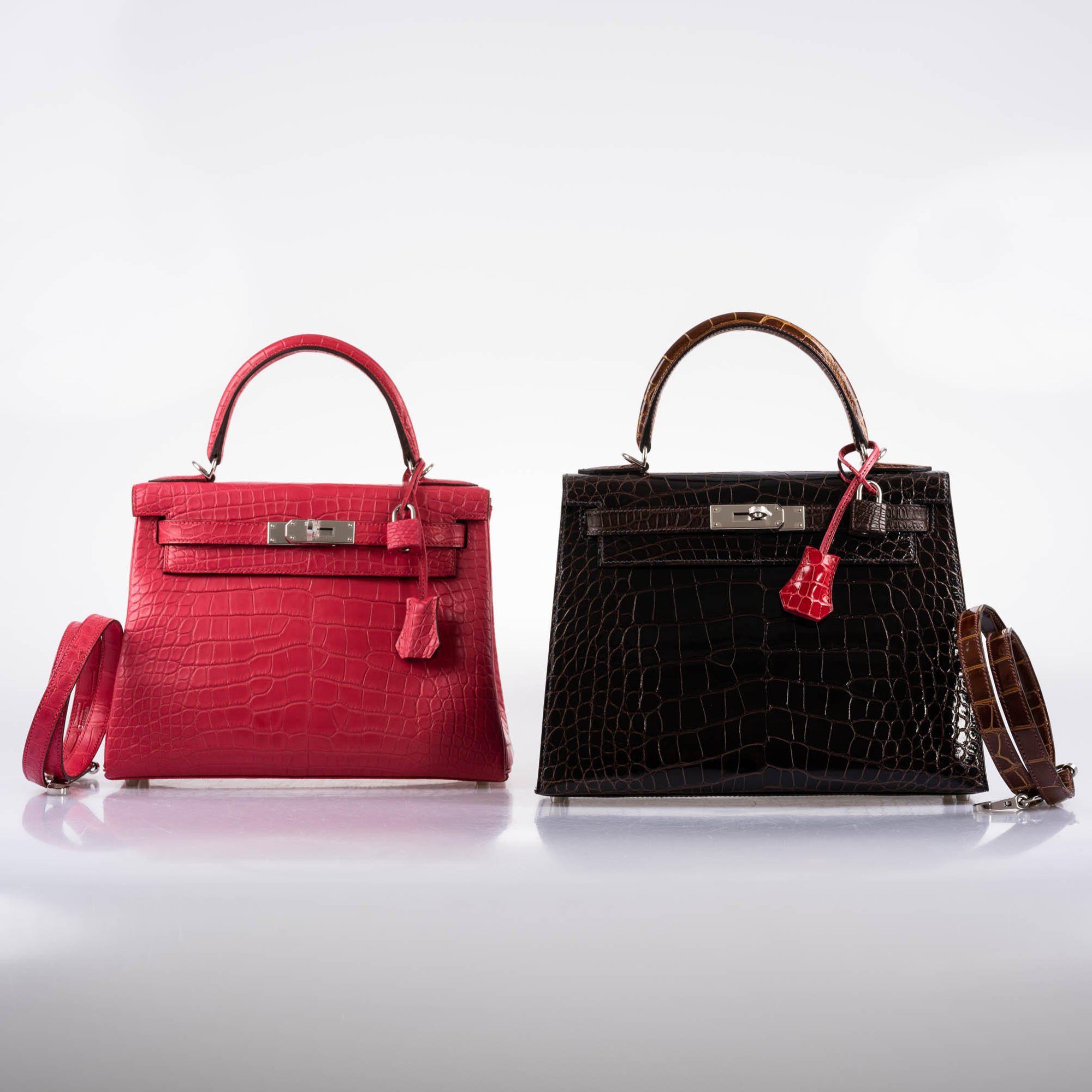 Hermès Kelly 28 Retourne Rose Extreme Matte Alligator with Palladium Hardware