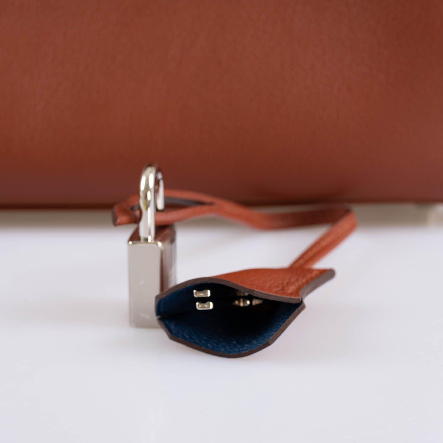 Hermès Kelly 28 Retourne Sienne Verso Deep Blue Evercolor leather with Palladium Hardware