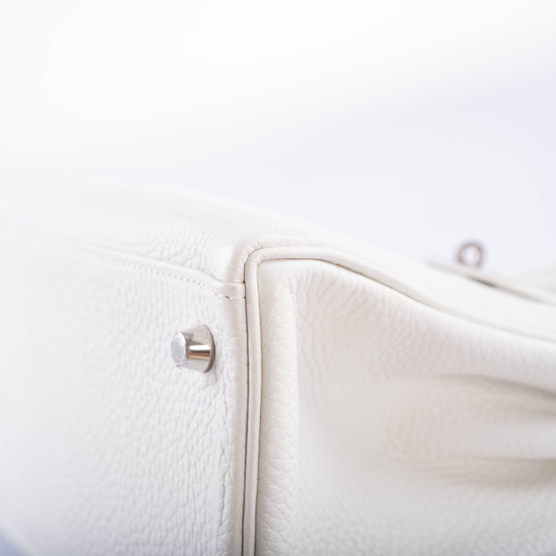 Hermès Kelly 28 Retourne White Clemence leather Palladium Hardware