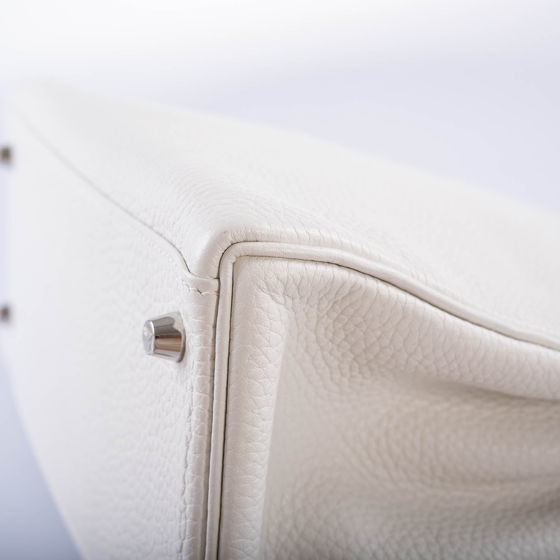 Hermès Kelly 28 Retourne White Clemence leather Palladium Hardware