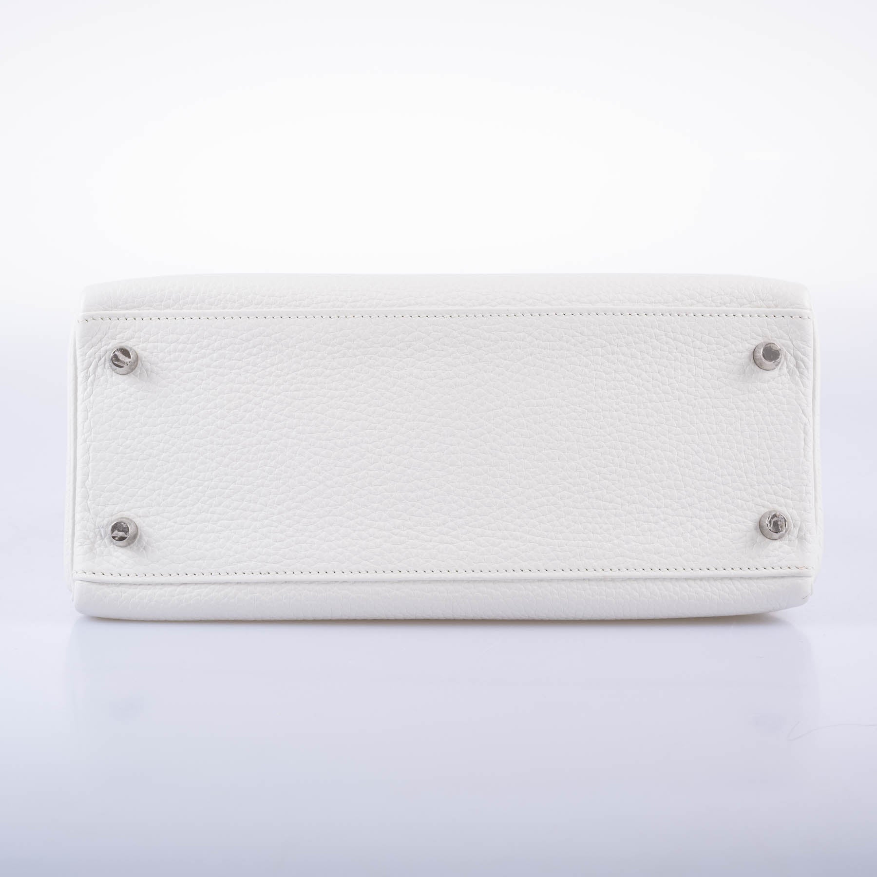 Hermès Kelly 28 Retourne White Clemence leather Palladium Hardware