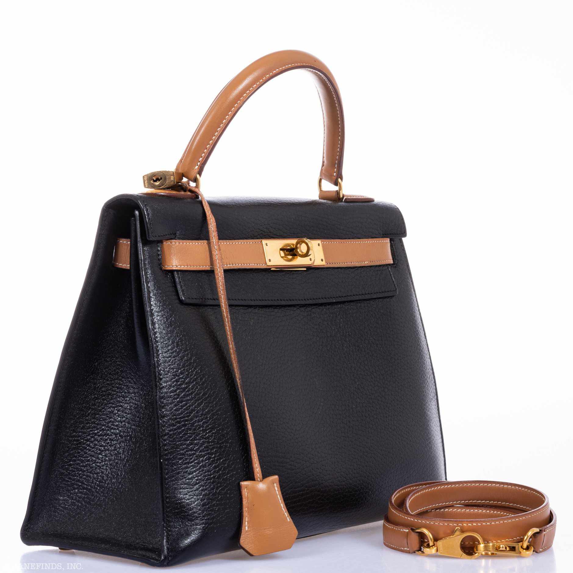 Hermès Kelly 28 Sellier Black And Barenia Ardennes Gold Hardware