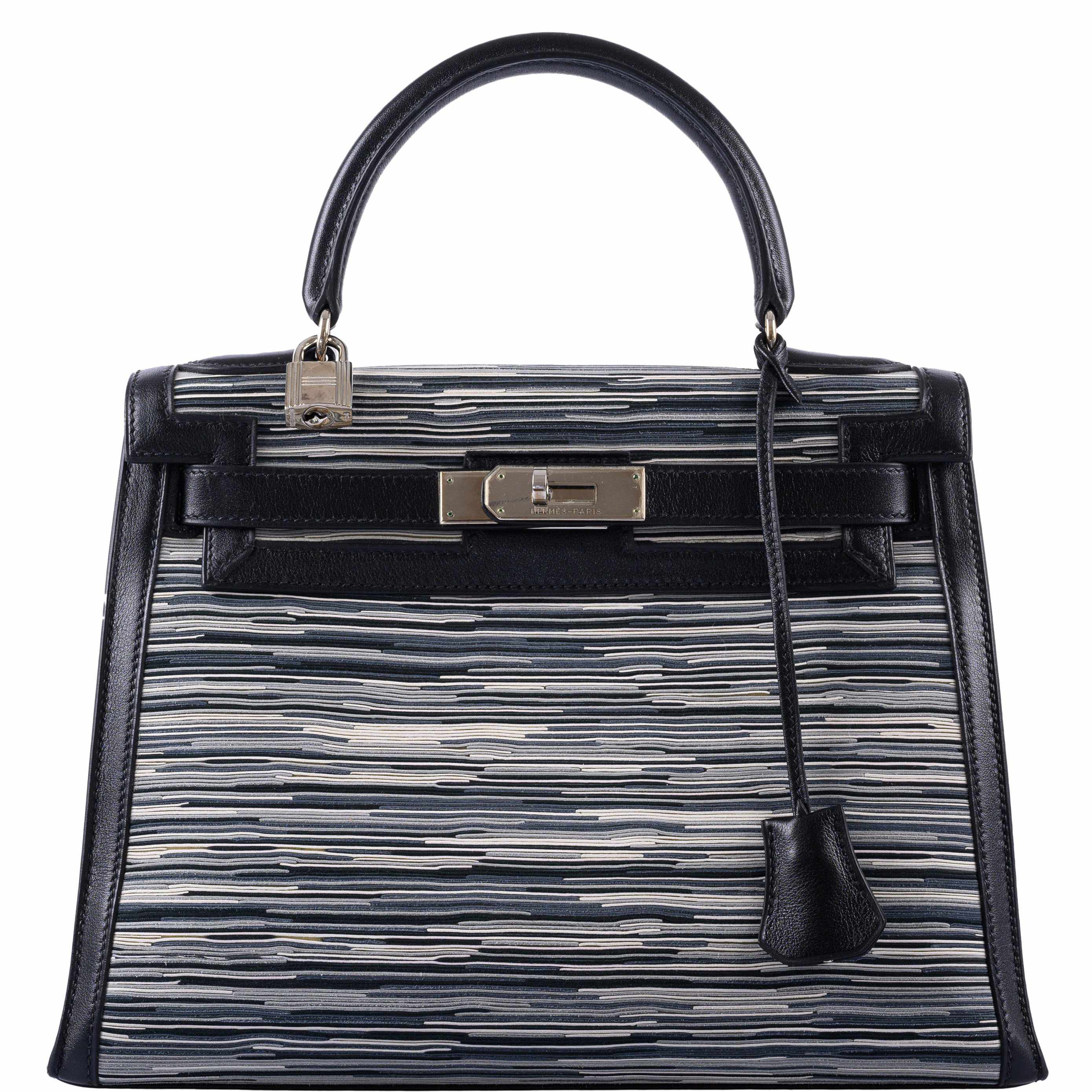 Hermès Kelly 28 Sellier Black Box & Vibrato Leather Palladium Hardware - 2000, D Square