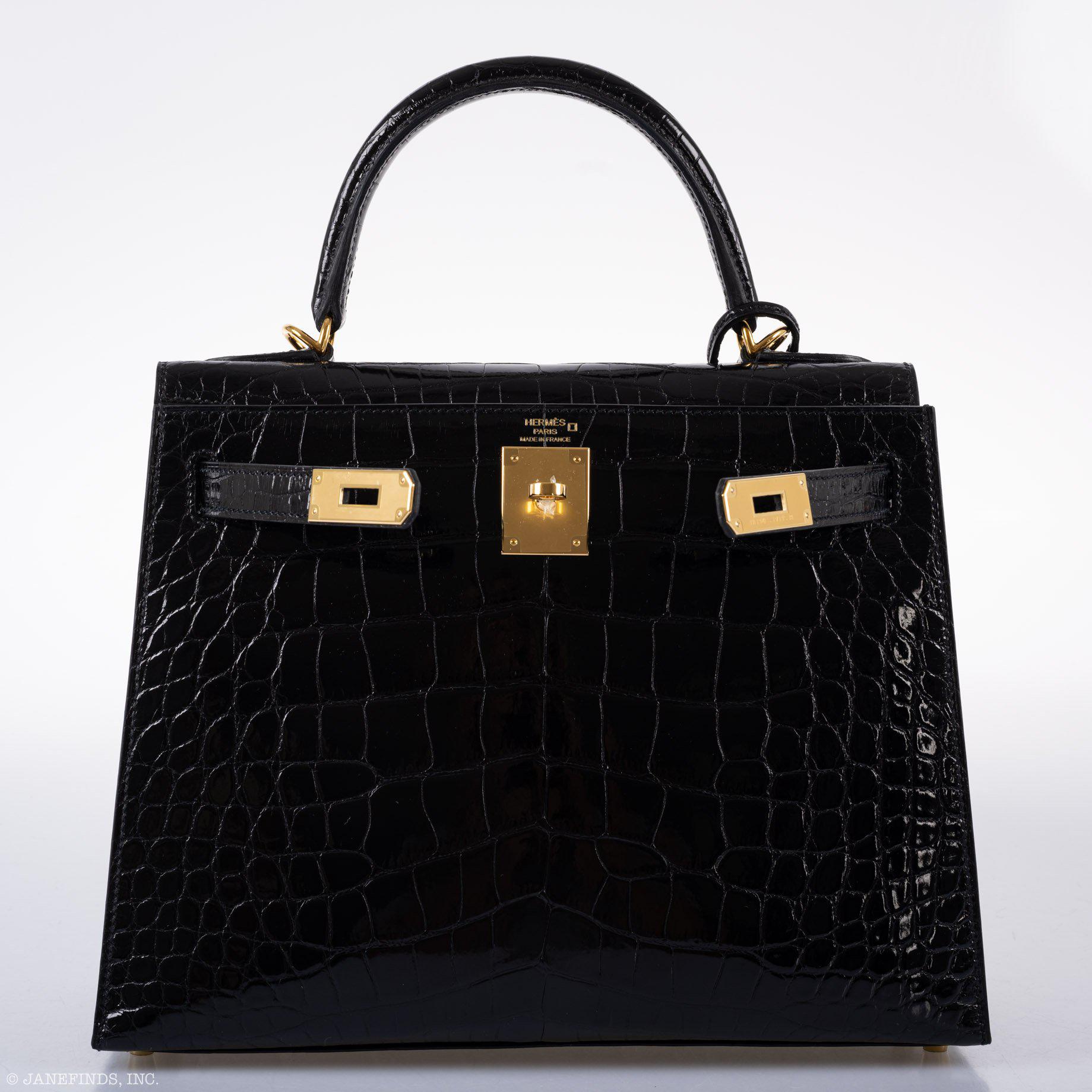 Hermès Kelly 28 Sellier Black Shiny Alligator with Gold Hardware