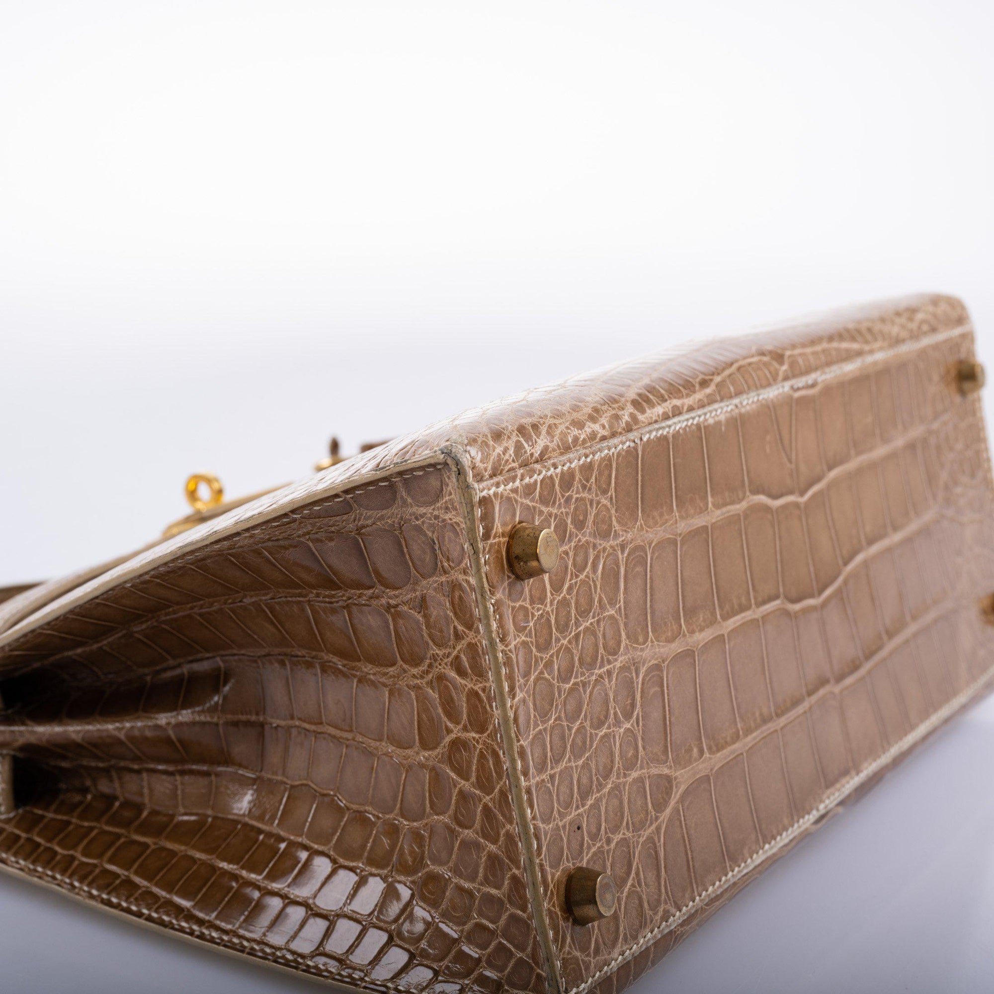 Hermès Kelly 28 Sellier Ficelle Alligator with Gold Hardware