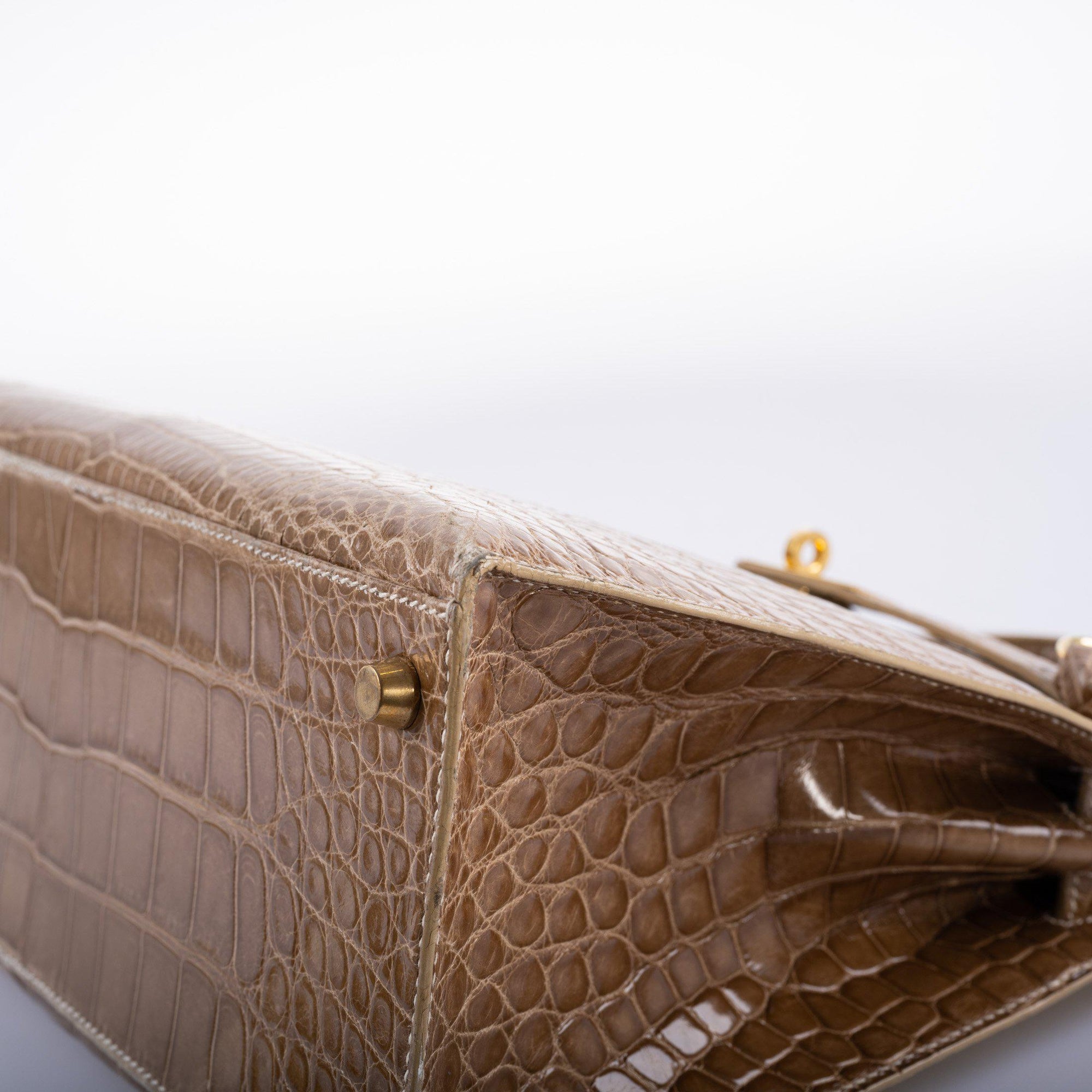 Hermès Kelly 28 Sellier Ficelle Alligator with Gold Hardware