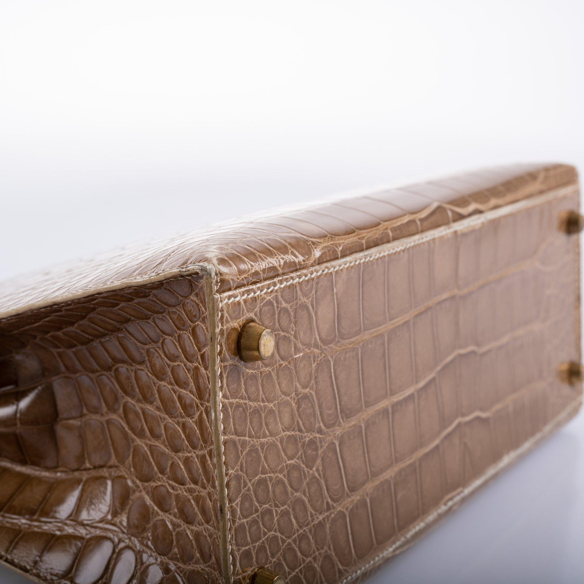 Hermès Kelly 28 Sellier Ficelle Alligator with Gold Hardware