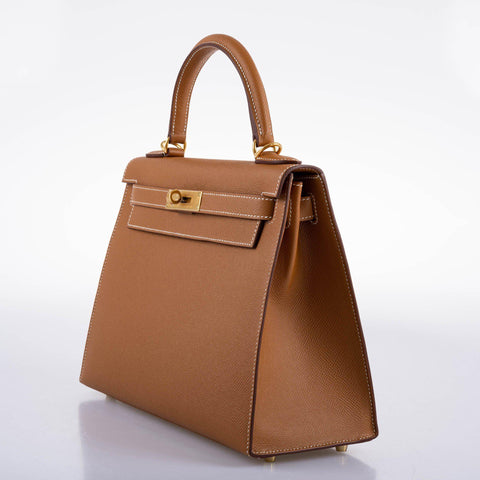 Hermès Kelly 28 Sellier Gold Epsom with Gold Hardware - 2020, Y