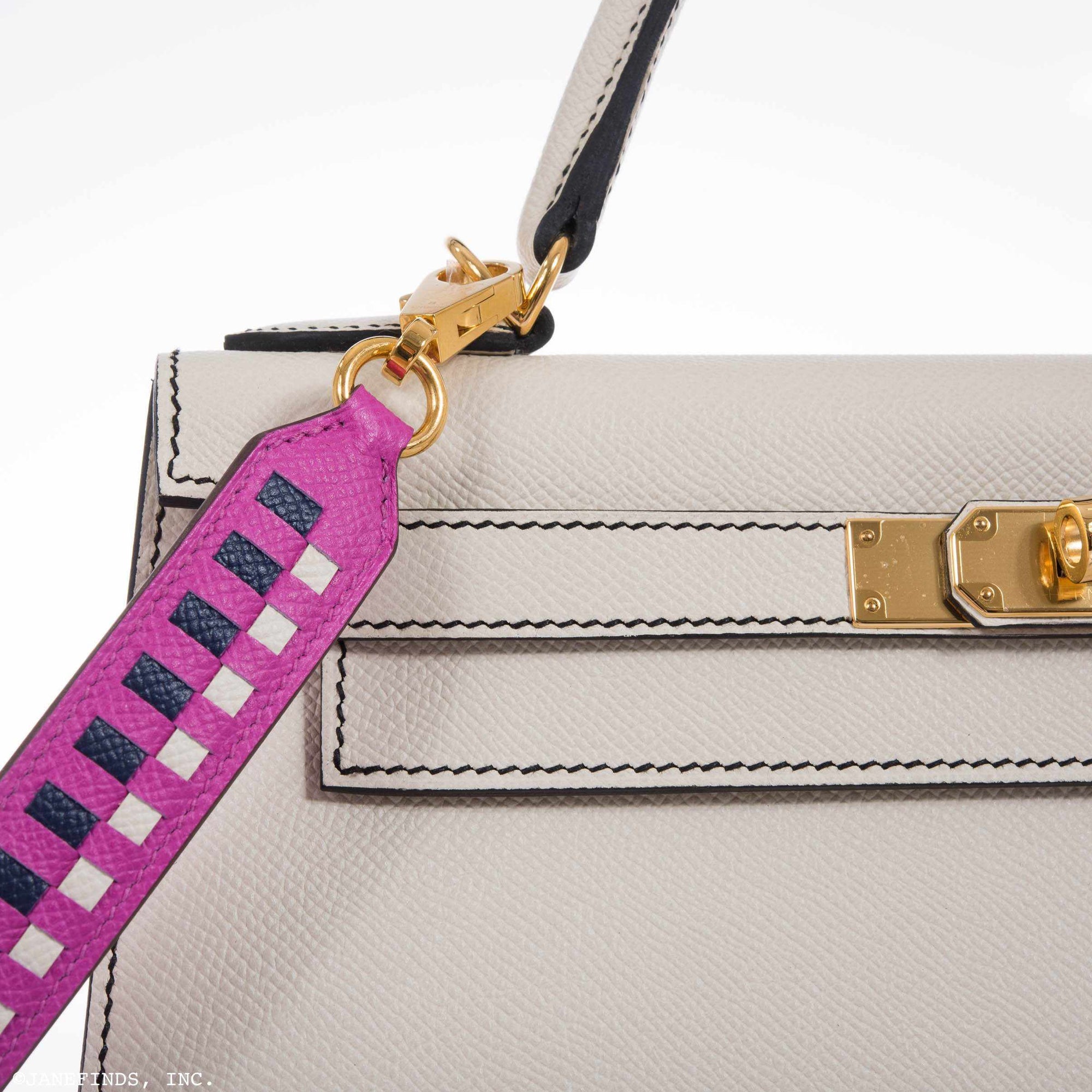 Hermès Kelly 28 Sellier HSS Craie/Noir Epsom Gold Hardware