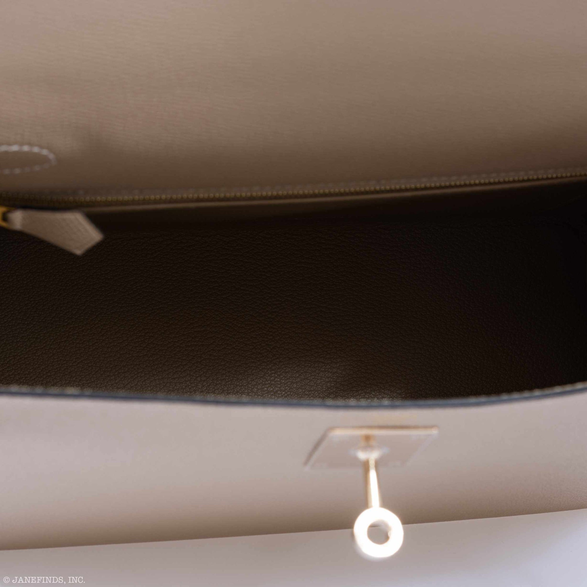 Hermès Kelly 28 Sellier HSS Trench/Craie Epsom Gold Hardware