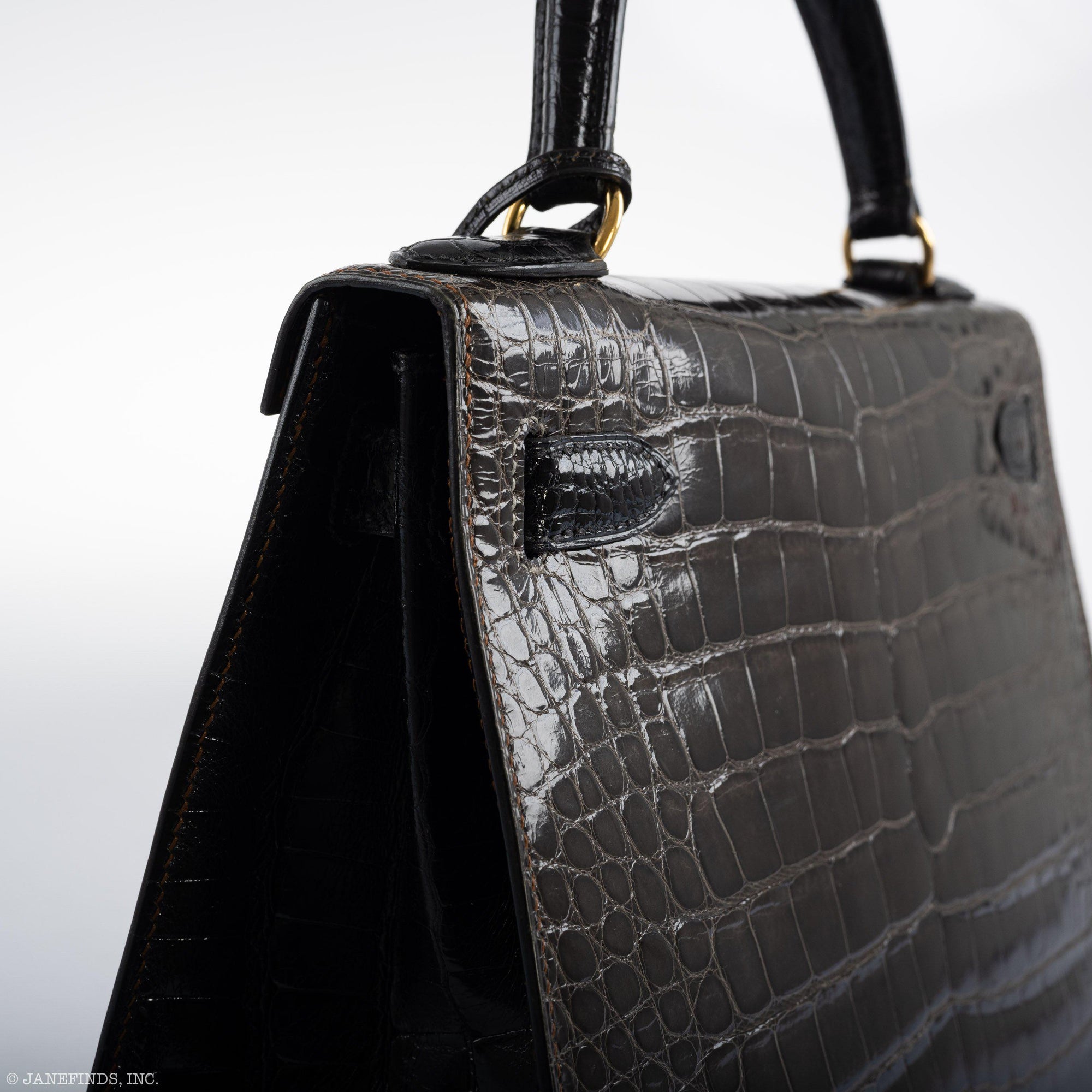 Hermès Kelly 28 Sellier Miel, Graphite & Black Alligator with Gold Hardware