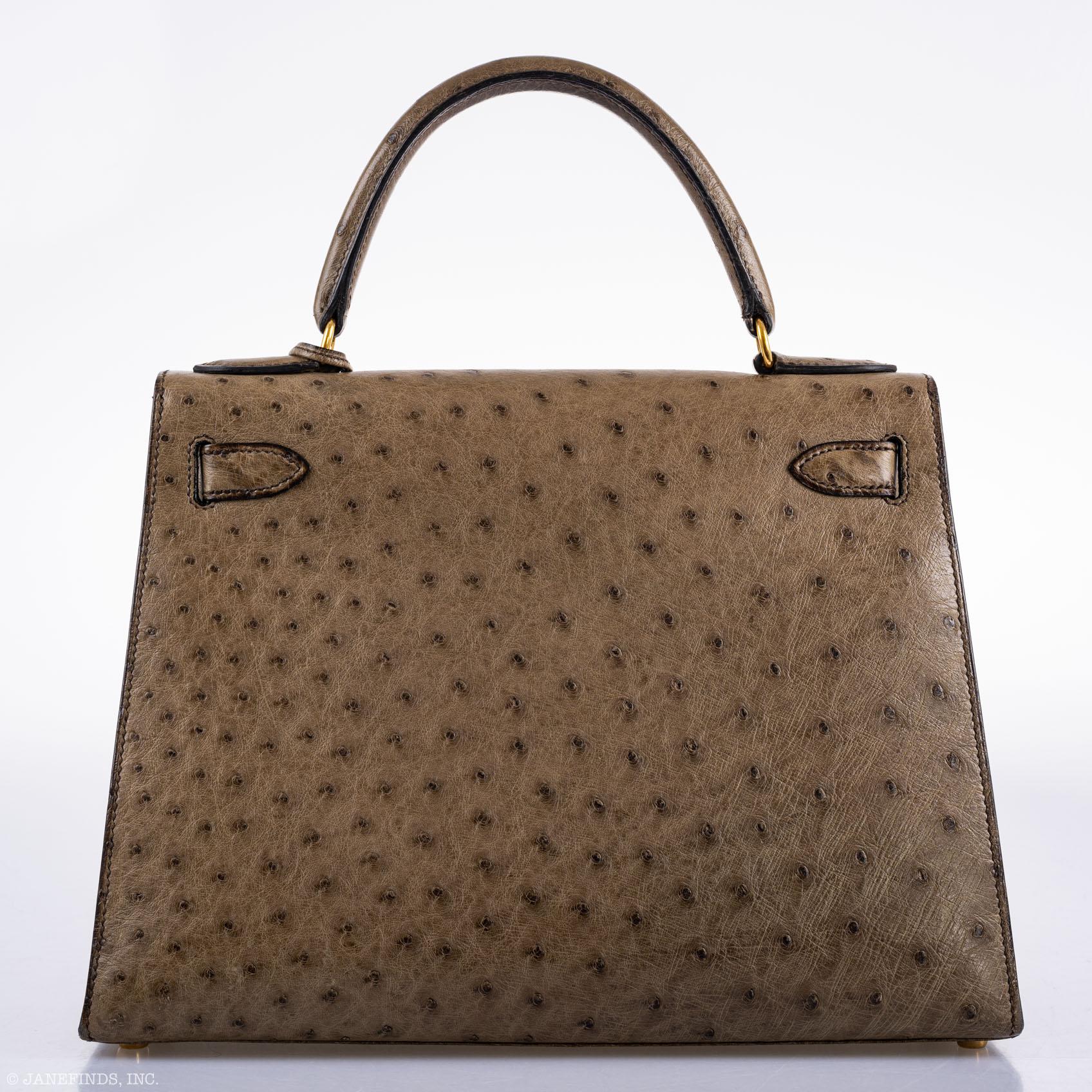 Hermès Kelly 28 Sellier Mousse Ostrich Gold Hardware - Circle W