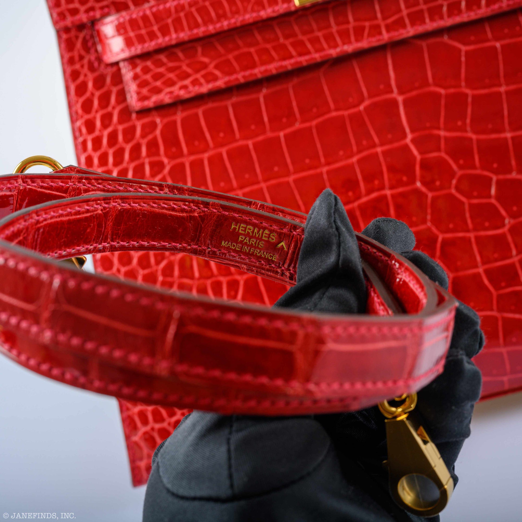Hermès Kelly 28 Sellier Shiny Braise Porosus Crocodile Gold Hardware