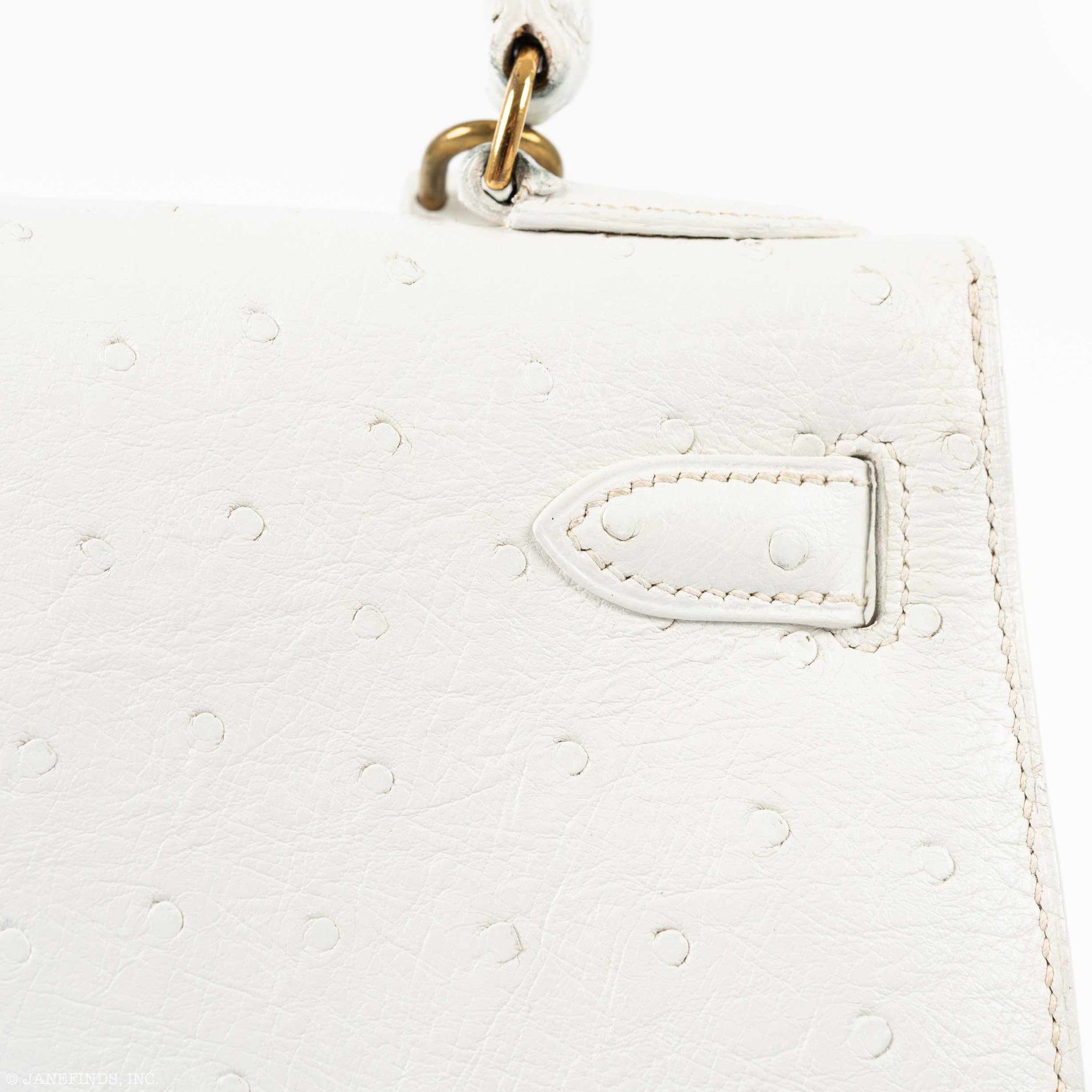 Hermès Kelly 28 Sellier White Ostrich Gold Hardware