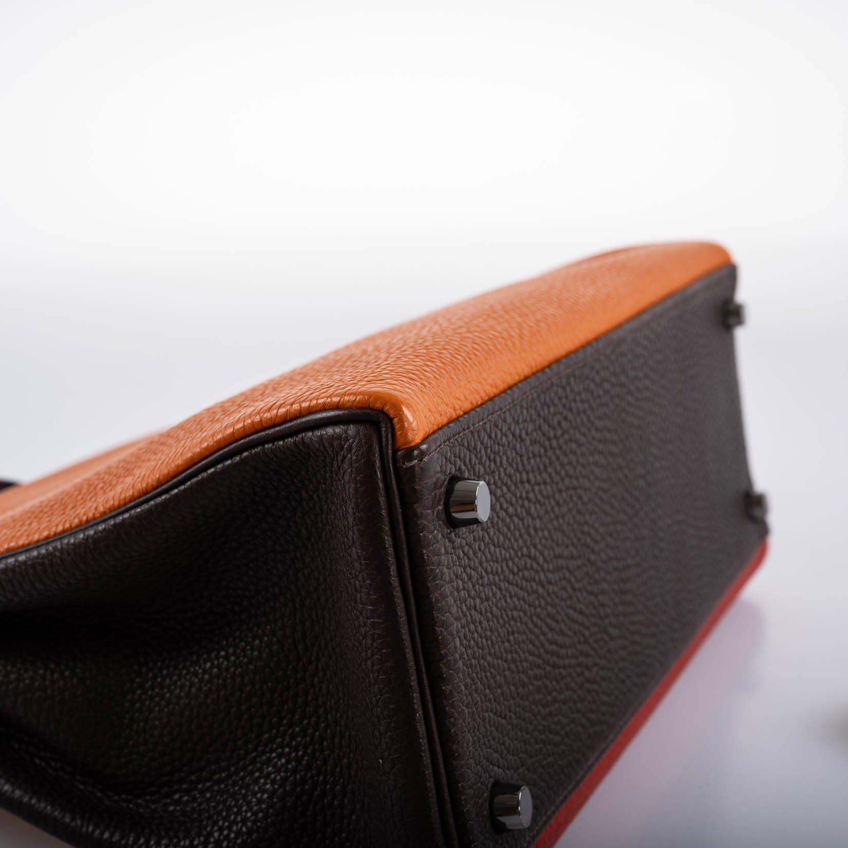 Hermès Kelly 32 Retourne Orange H, Rouge Vif & Ebene Togo with Ruthenium Hardware