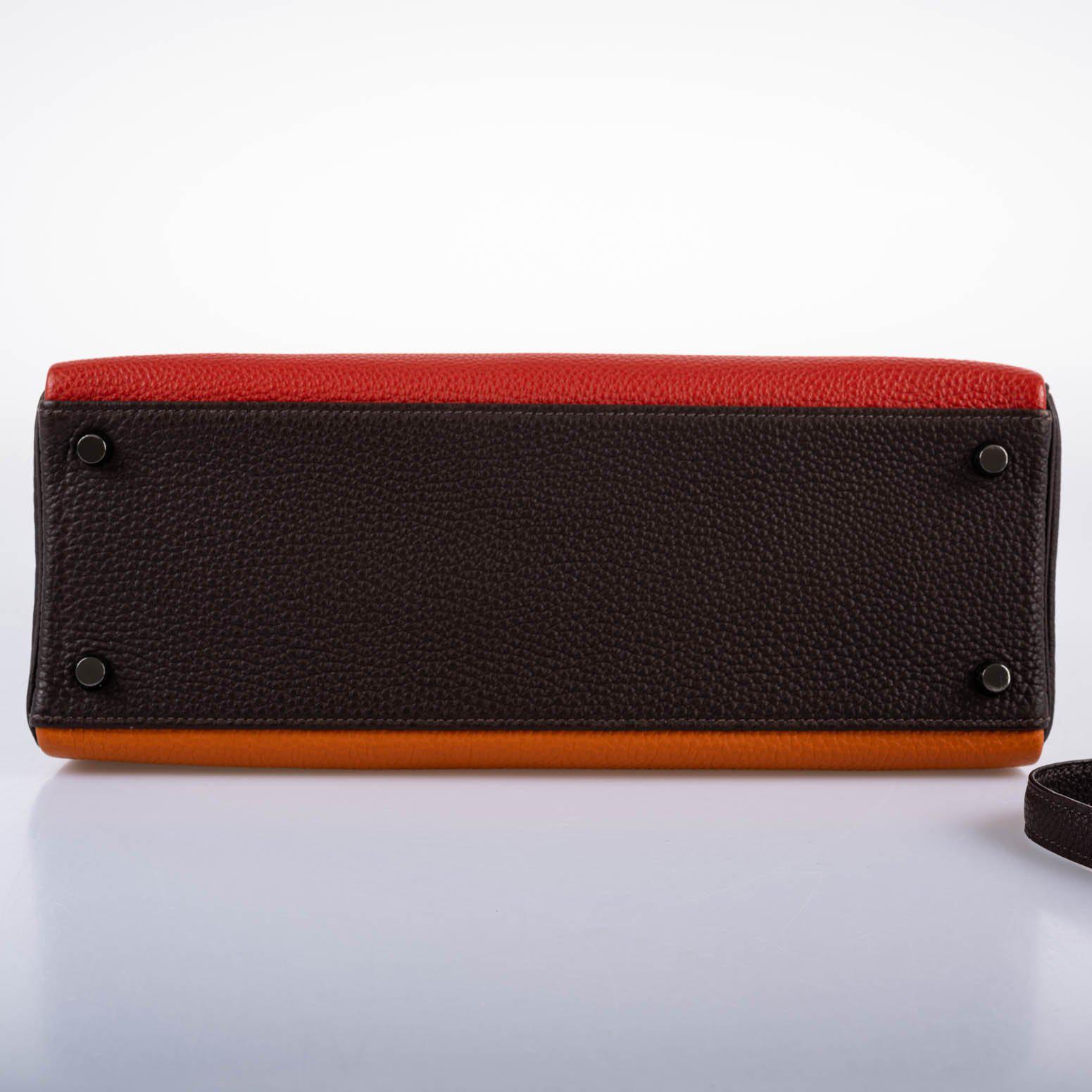 Hermès Kelly 32 Retourne Orange H, Rouge Vif & Ebene Togo with Ruthenium Hardware